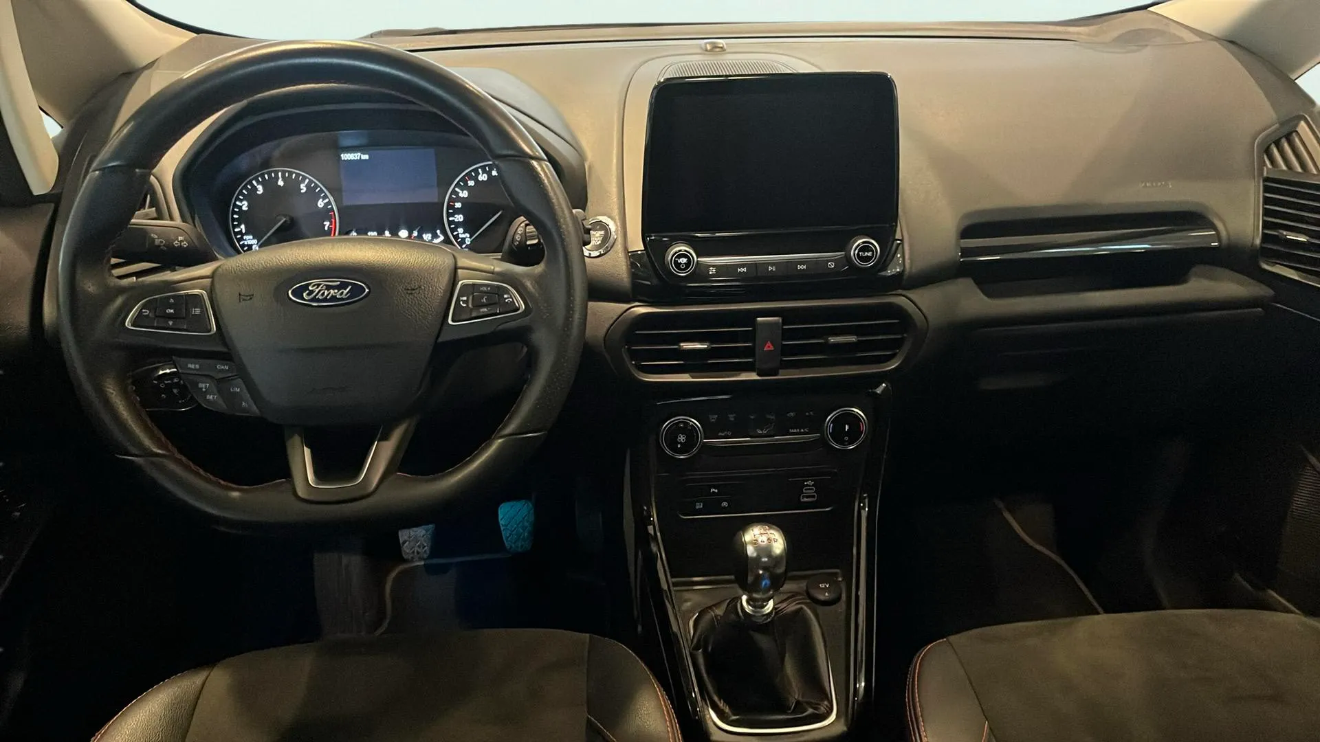 Ford EcoSport 1.0T EcoBoost ST Line - foto 17