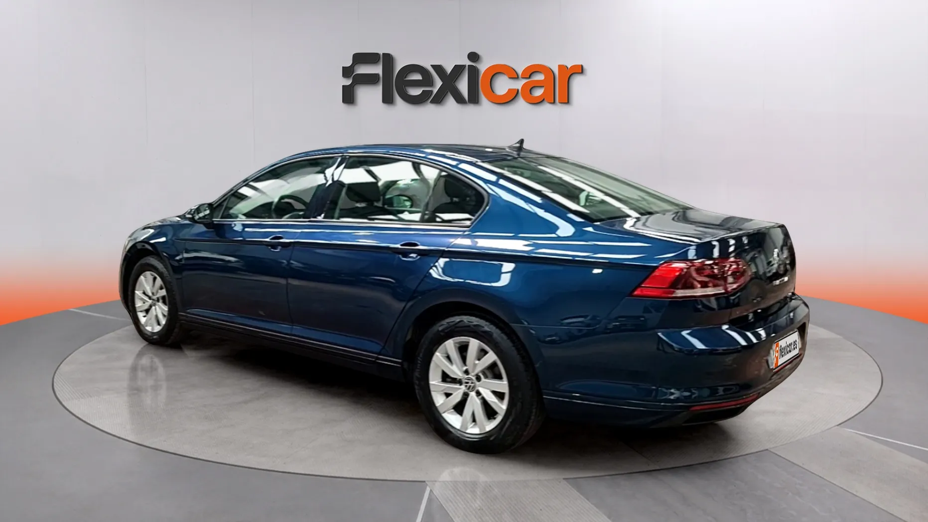 Volkswagen Passat 2.0 TDI DSG - foto 6