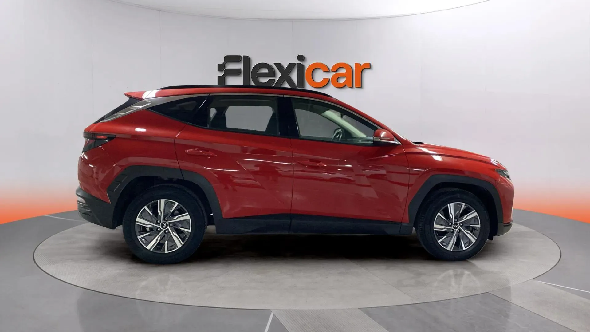 Hyundai Tucson 1.6 CRDi Maxx - foto 8