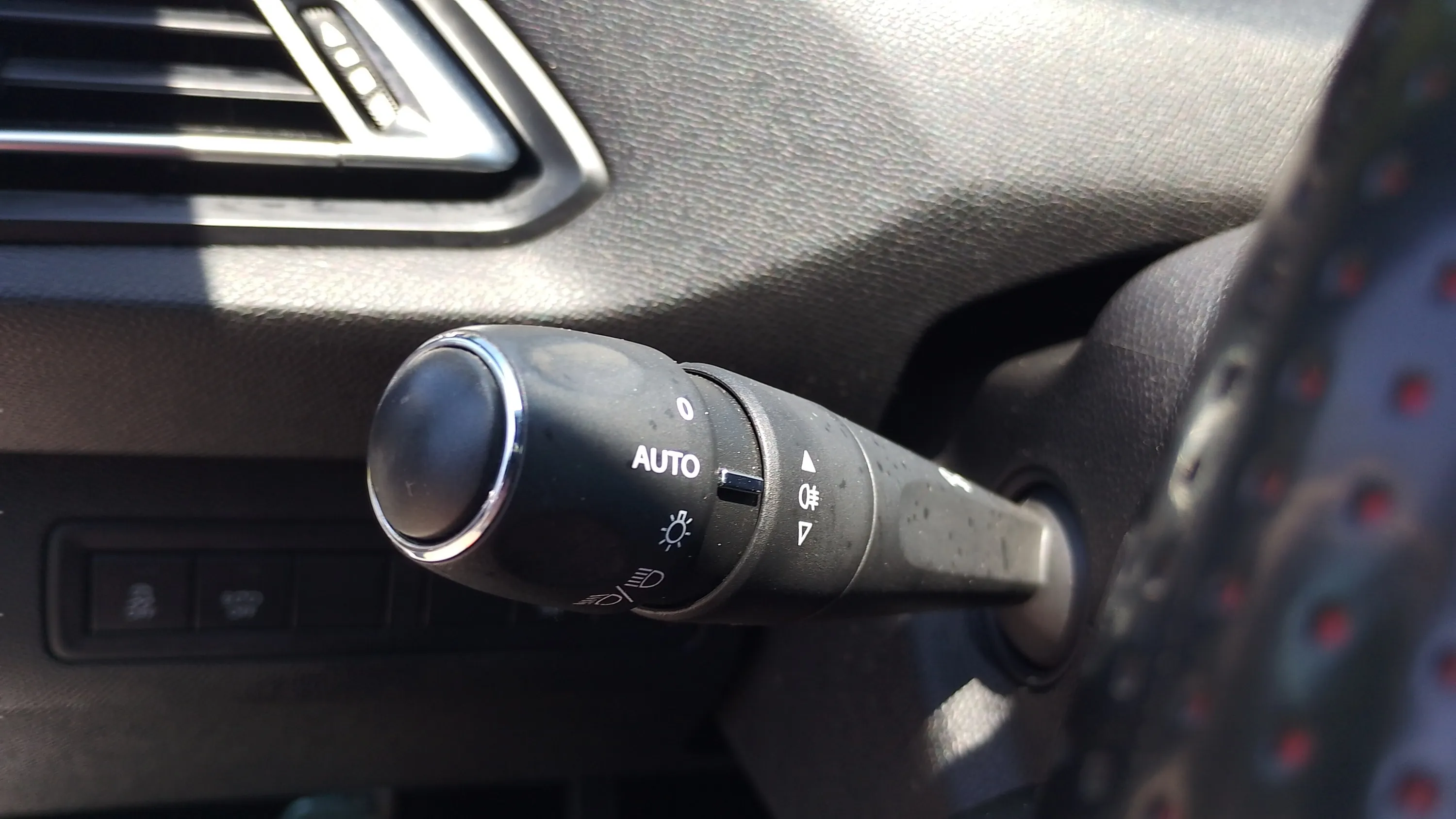 Peugeot 308 GTi - foto 32