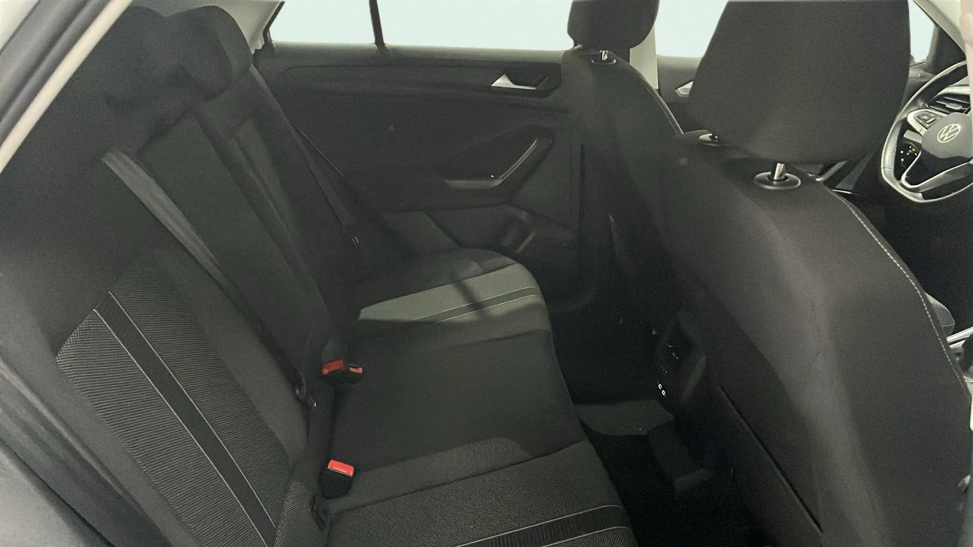 Volkswagen T-Roc Life 1.0 TSI - foto 14