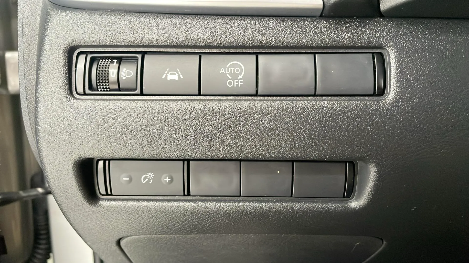 Nissan Qashqai DIG-T mHEV Xtron.4x4 Tekna - foto 29