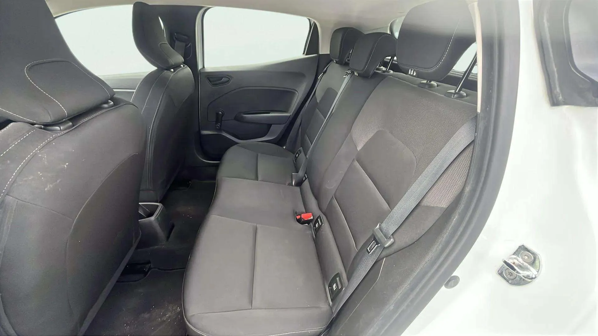 Renault Clio Business Blue dCi - foto 12