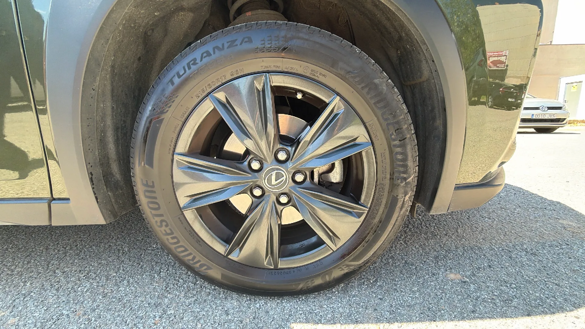 Lexus UX 2.0 250h Business - foto 9