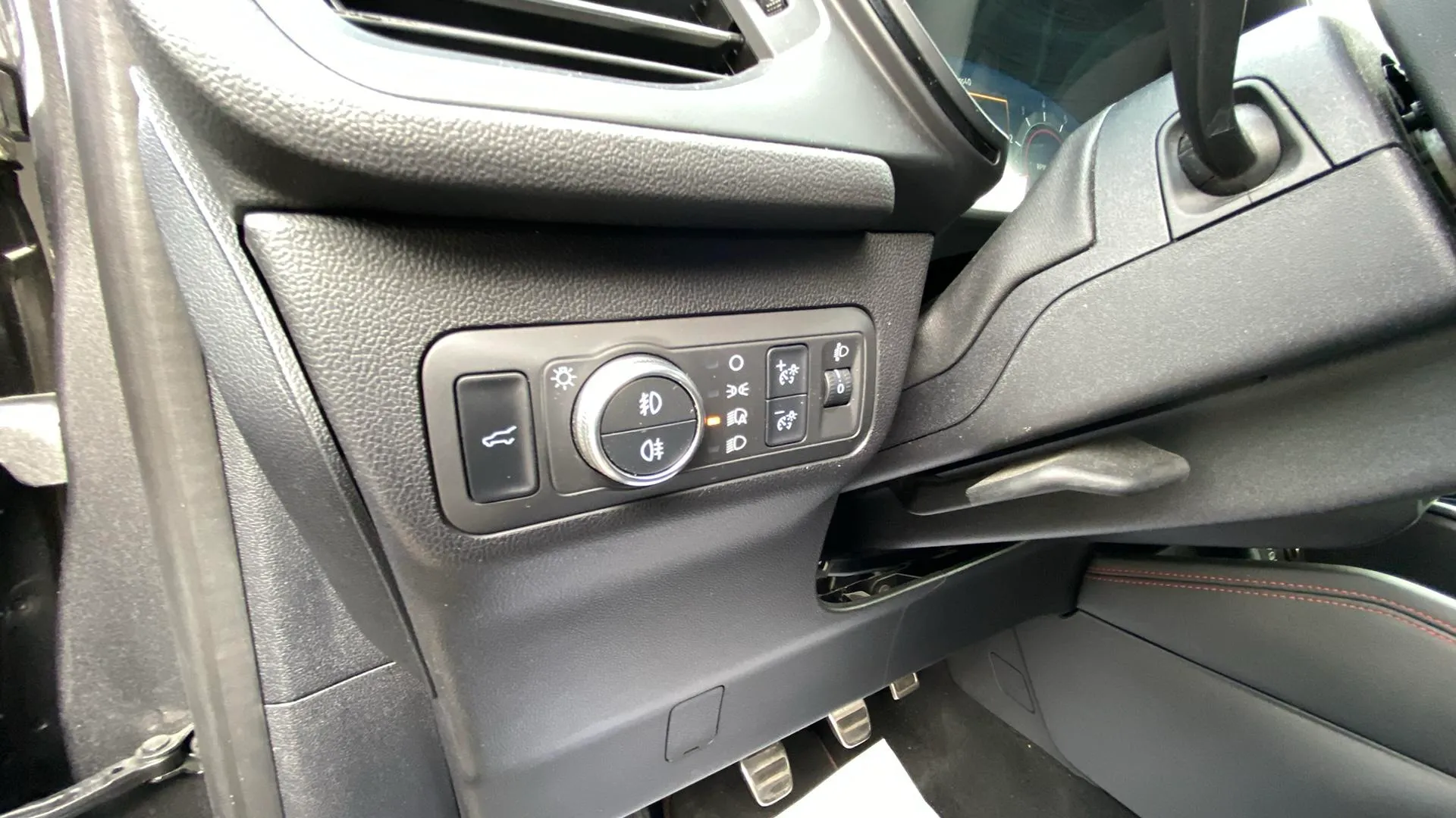 Ford Kuga ST-Line 1.5T EcoBoost - foto 14