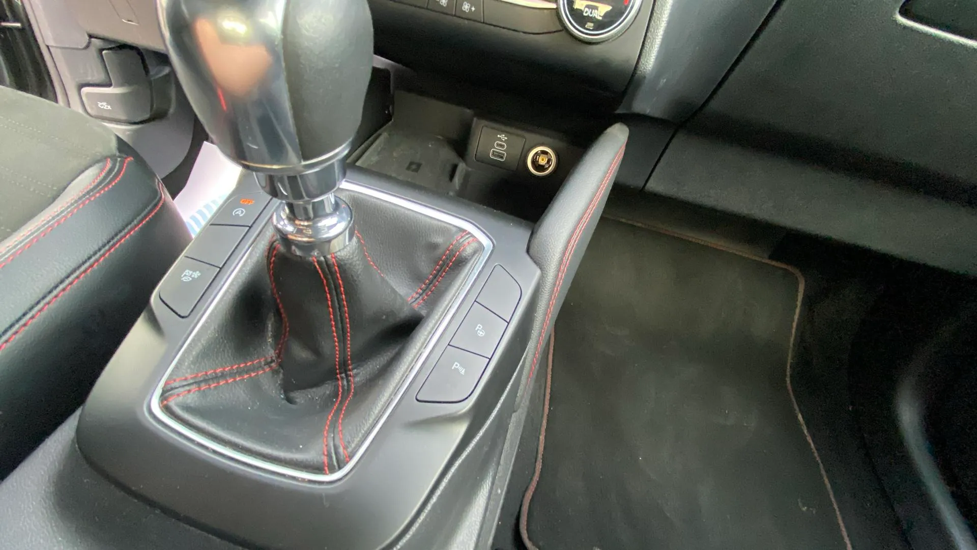 Ford Kuga ST-Line 1.5T EcoBoost - foto 15