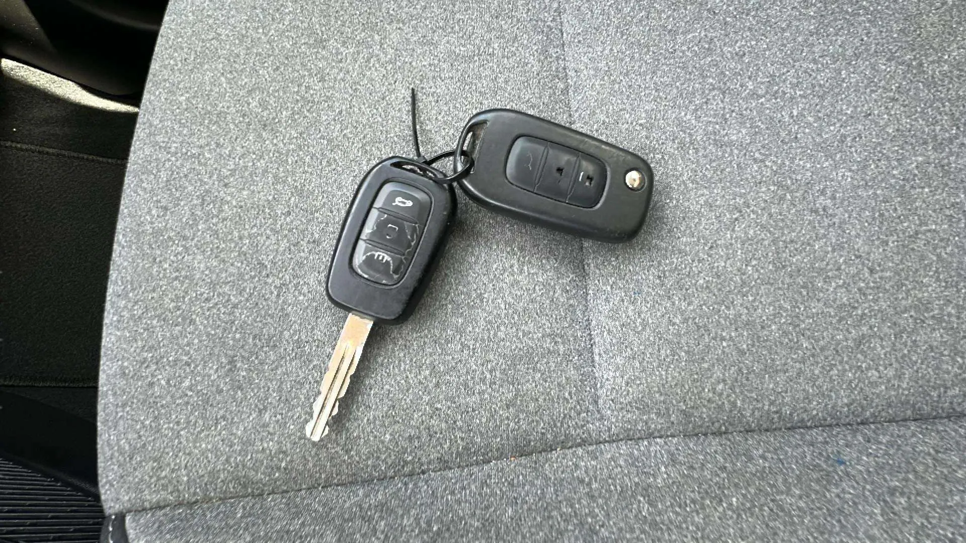 Renault Clio Evolution dCi 100 - foto 14
