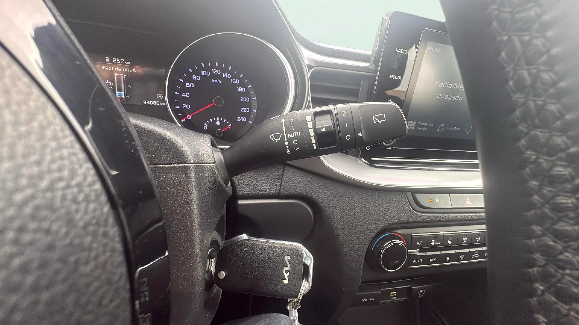 Kia Ceed 1.6 MHEV iMT Drive - foto 14