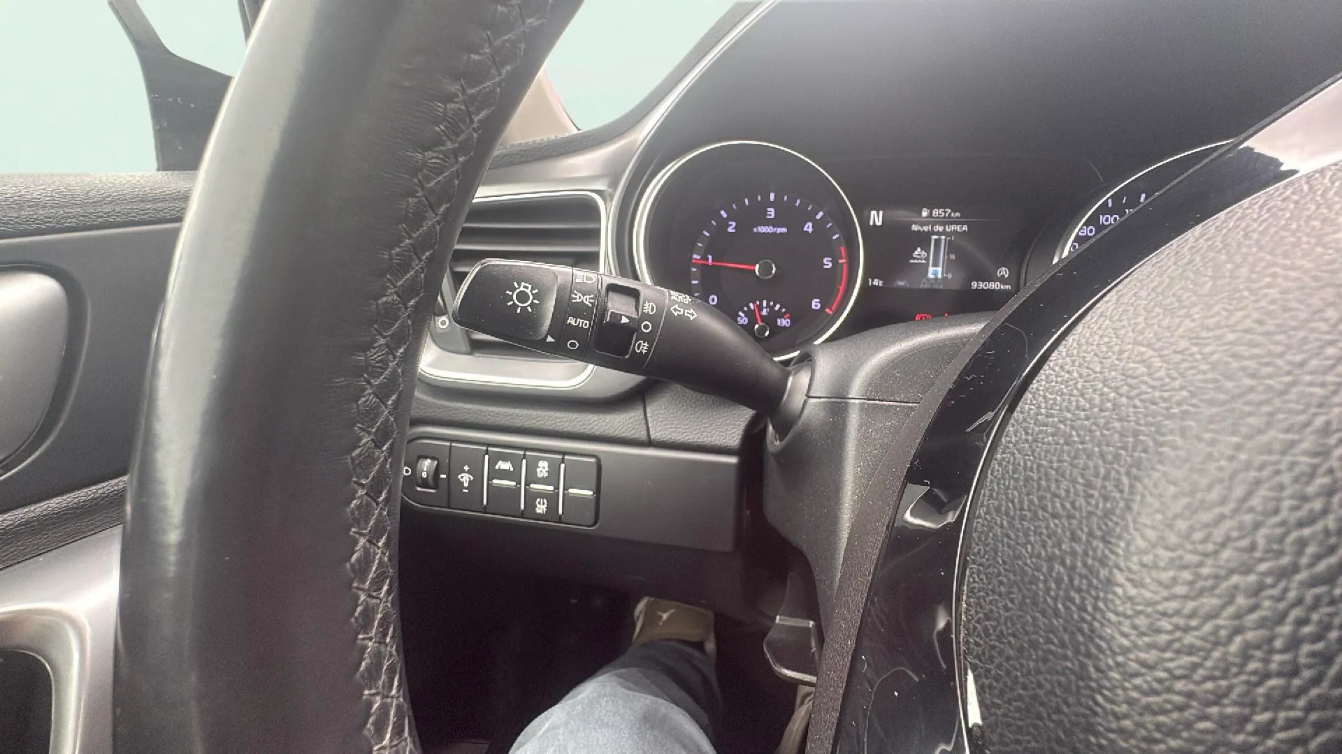 Kia Ceed 1.6 MHEV iMT Drive - foto 15