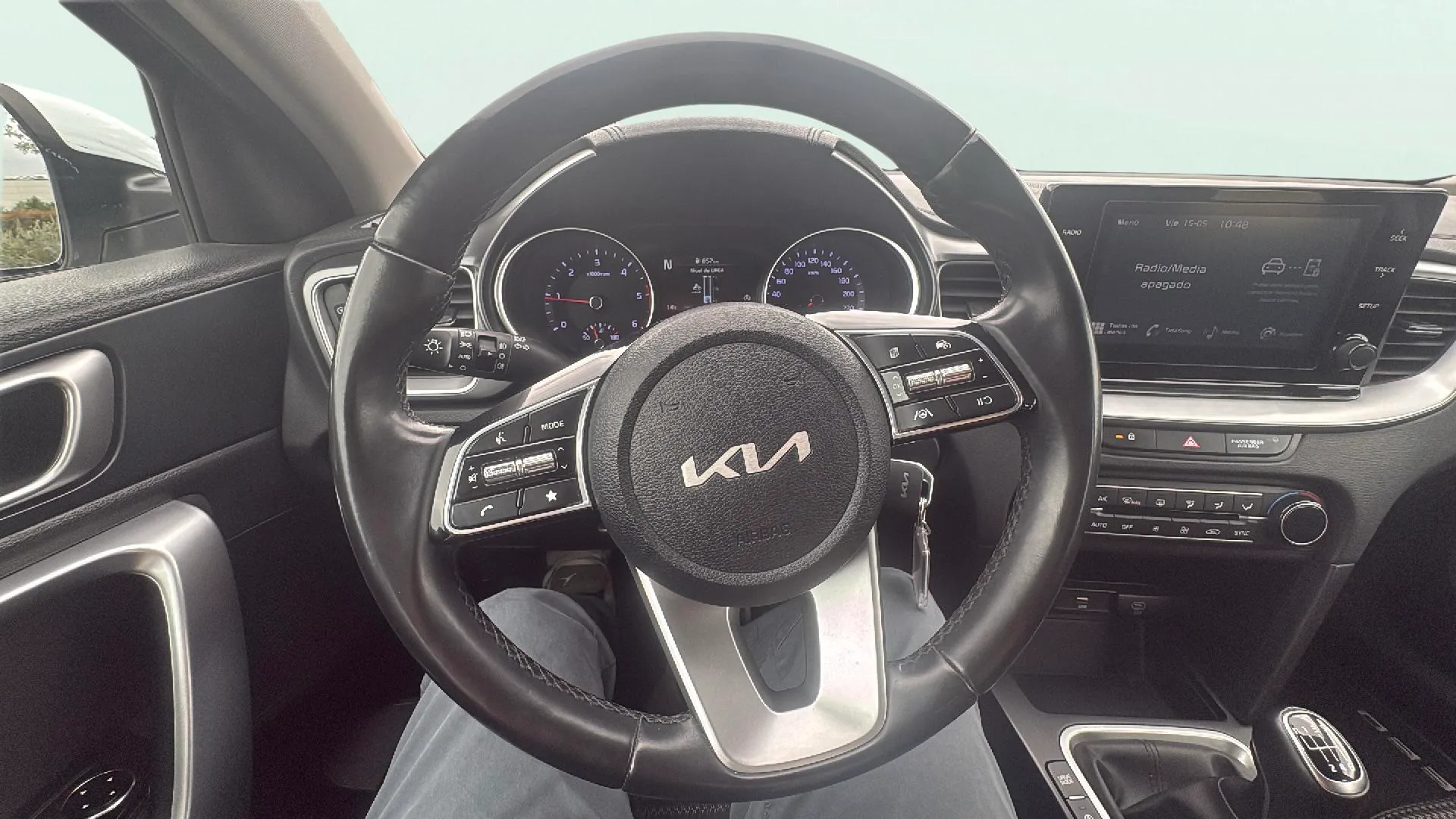Kia Ceed 1.6 MHEV iMT Drive - foto 11