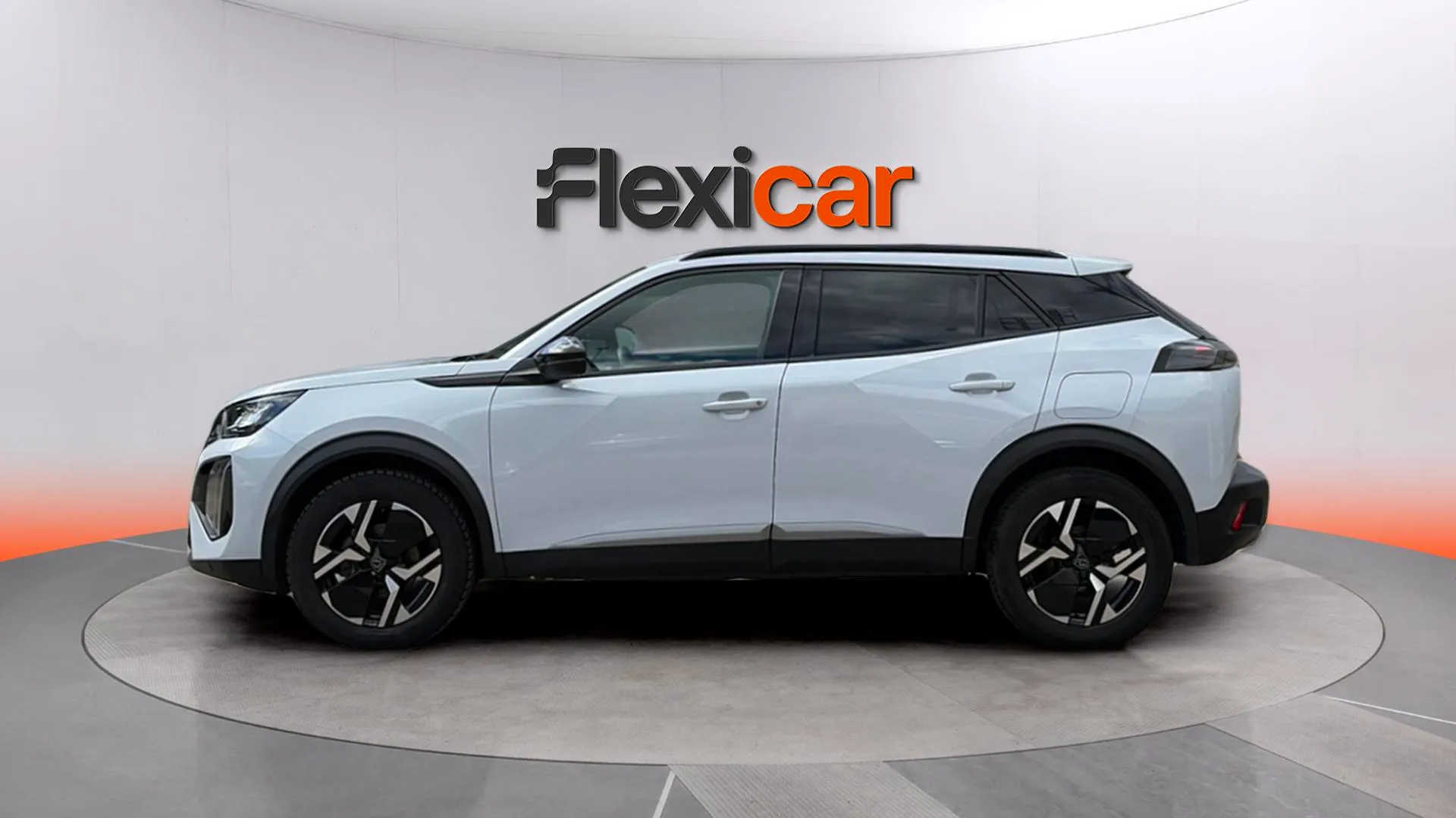 Peugeot 2008 Allure PureTech 130 EAT8 - foto 4