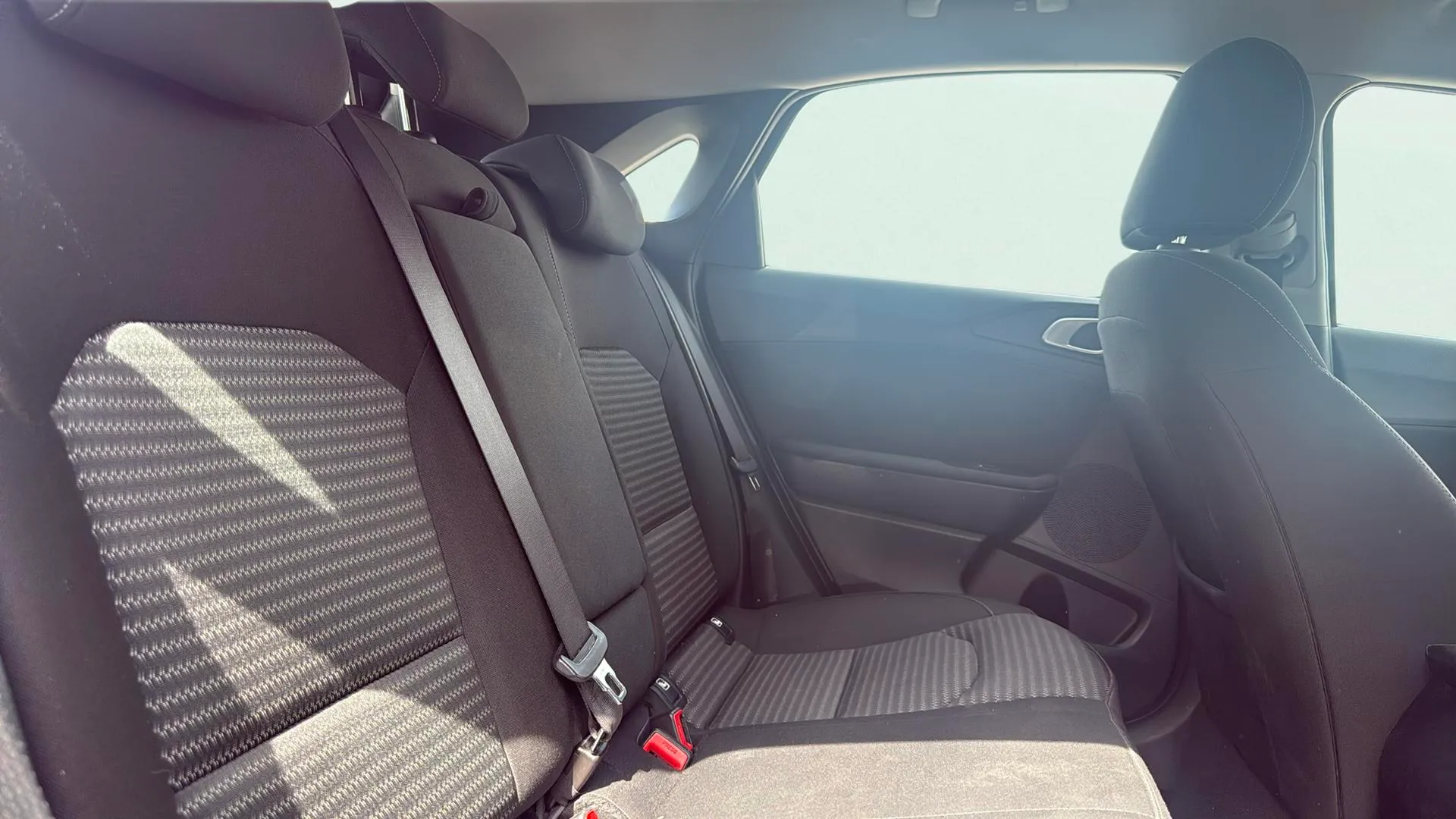 Kia Ceed 1.6 MHEV iMT Drive - foto 18