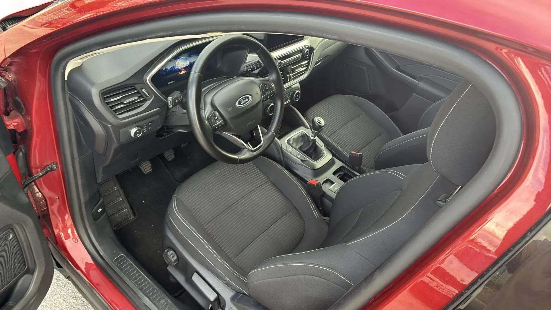 Ford Kuga Titanium 1.5T EcoBoost - foto 10