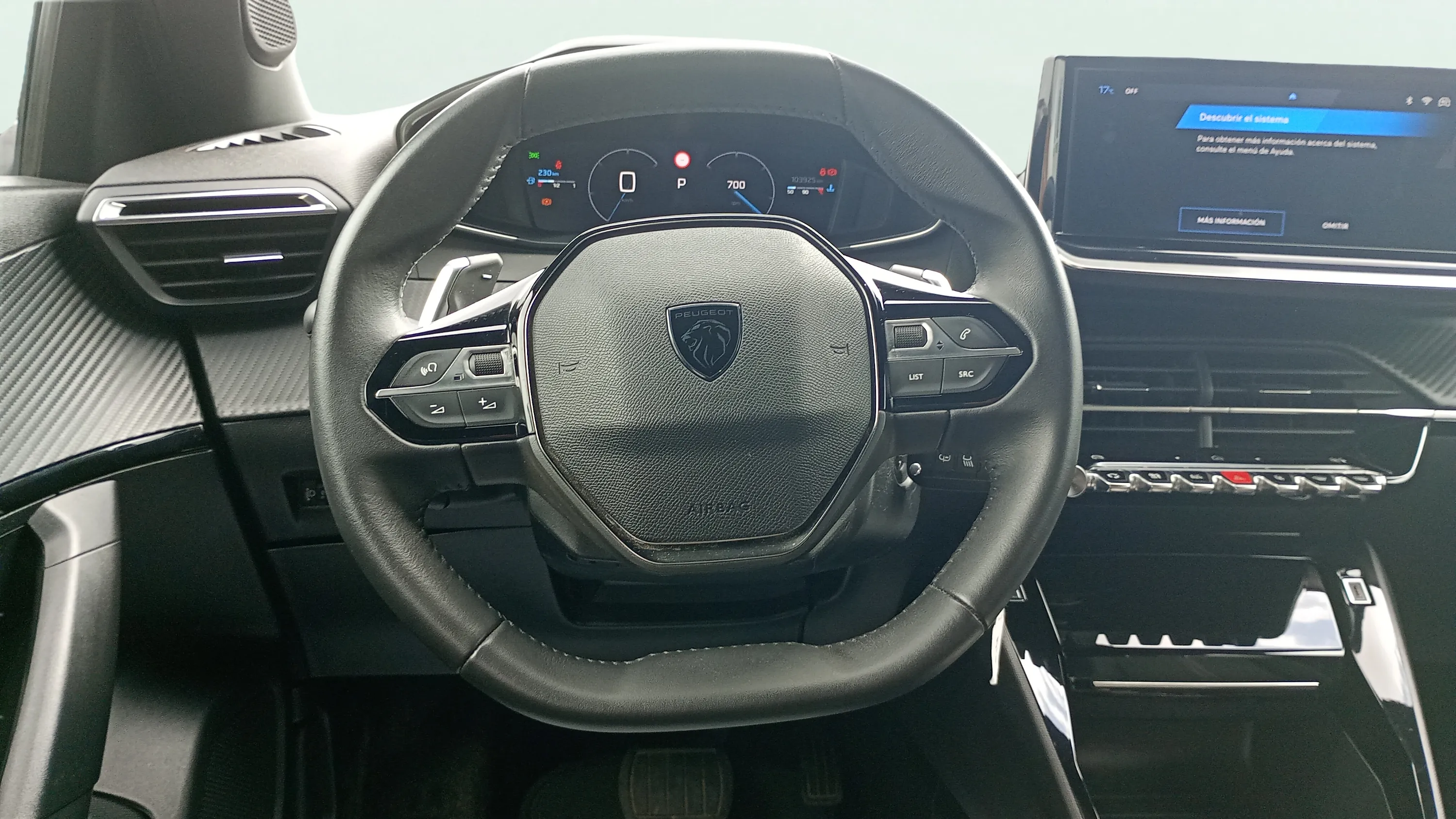 Peugeot 2008 Allure PureTech 130 EAT8 - foto 12