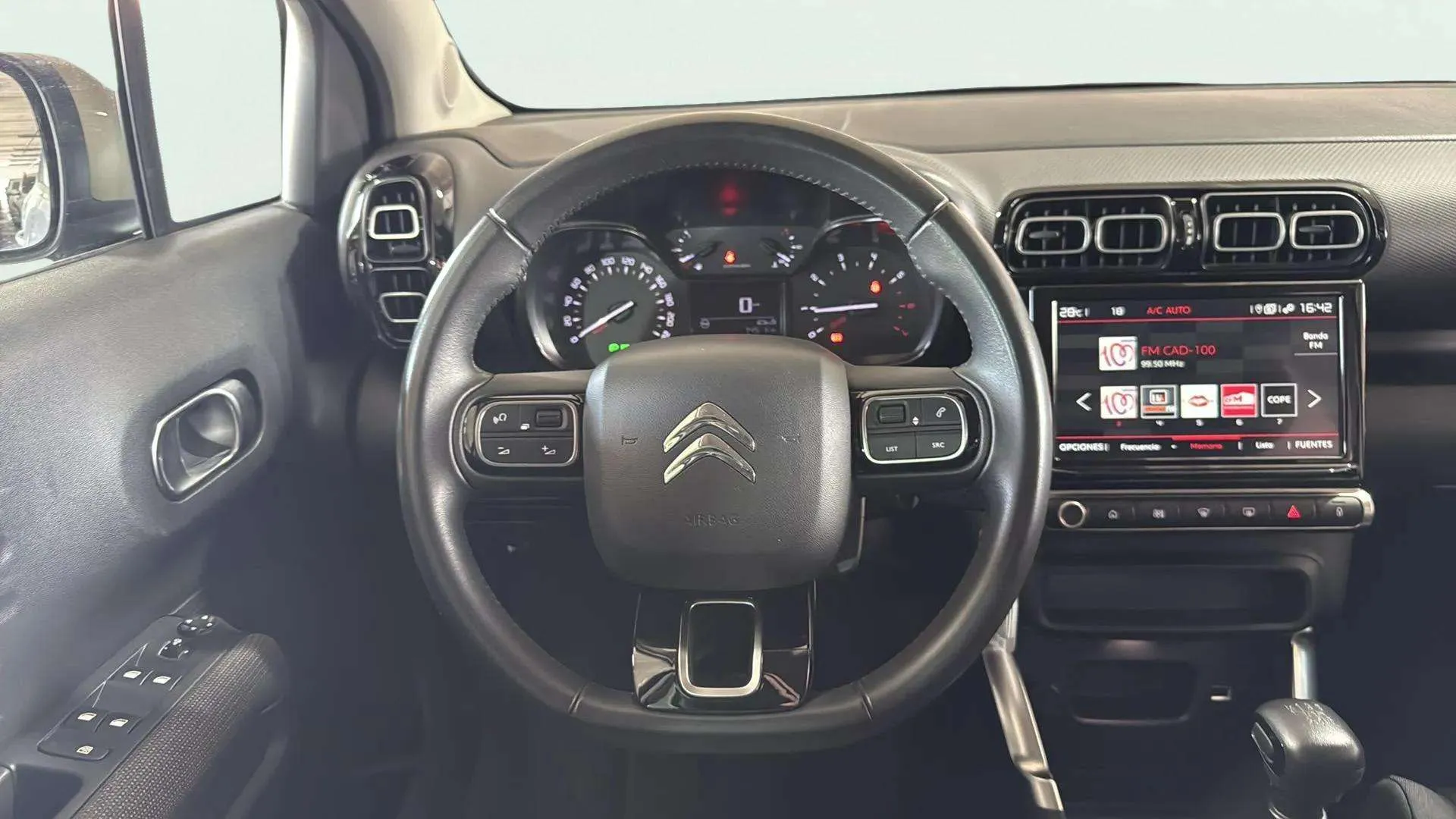 Citroën C3 Aircross PureTech Max - foto 11