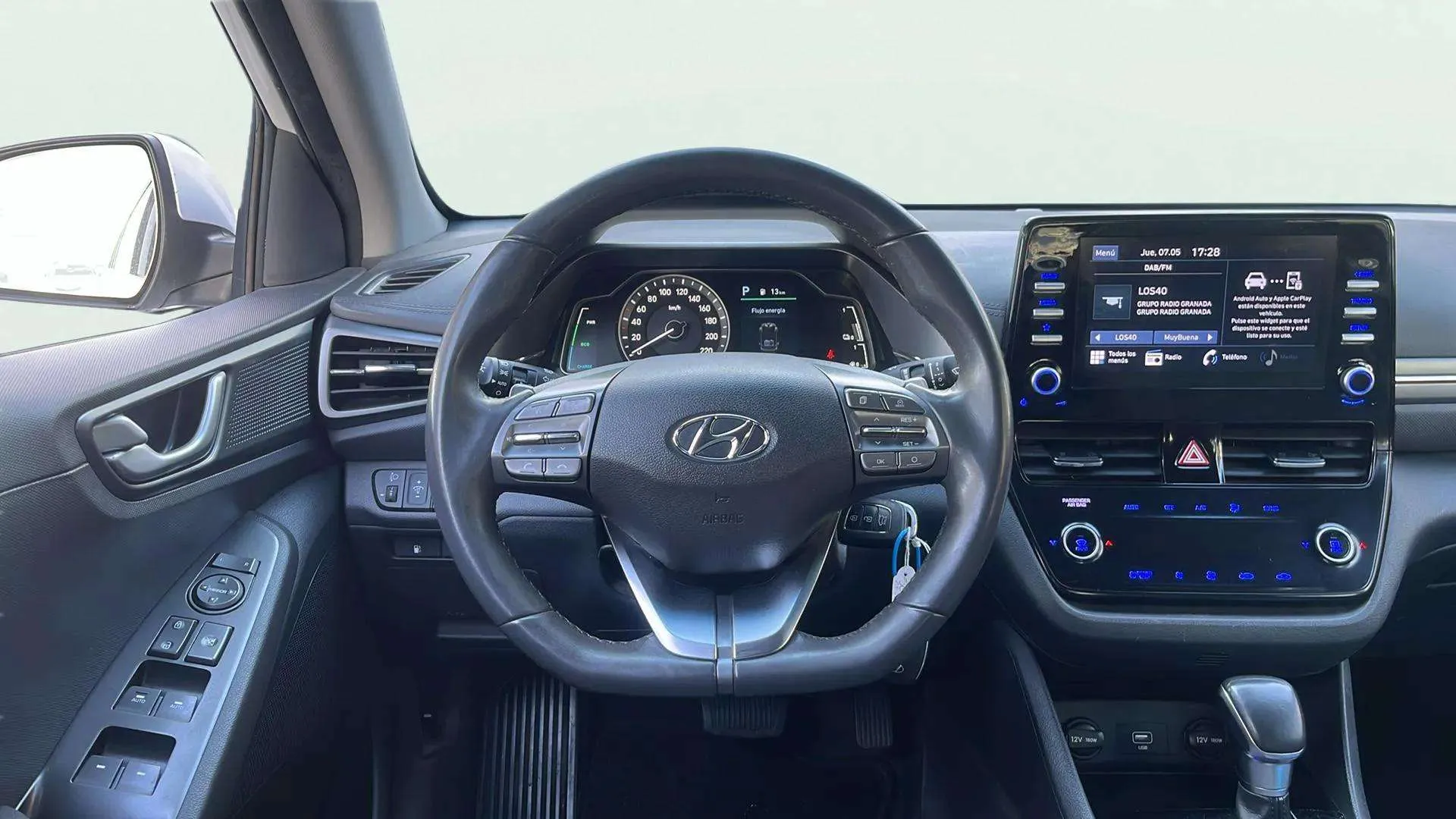 Hyundai Ioniq 1.6 GDI HEV Klass DCT - foto 9