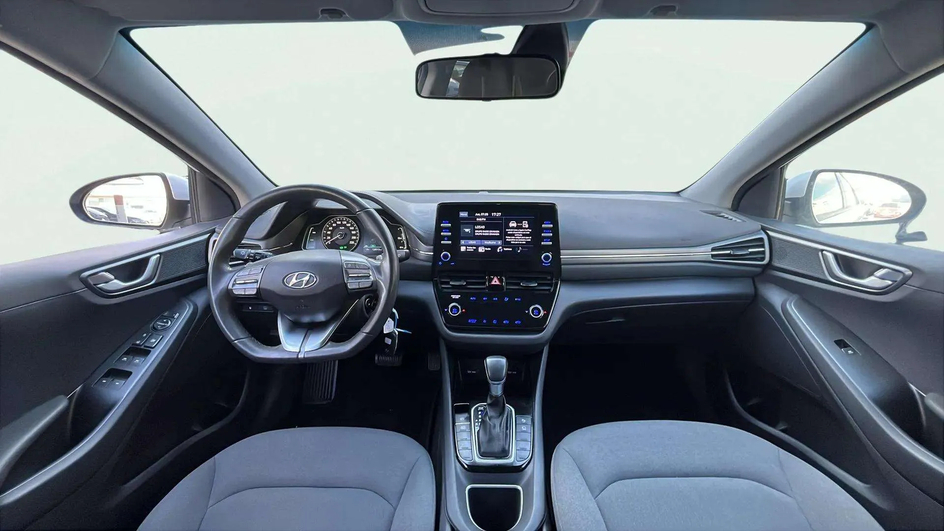 Hyundai Ioniq 1.6 GDI HEV Klass DCT - foto 7