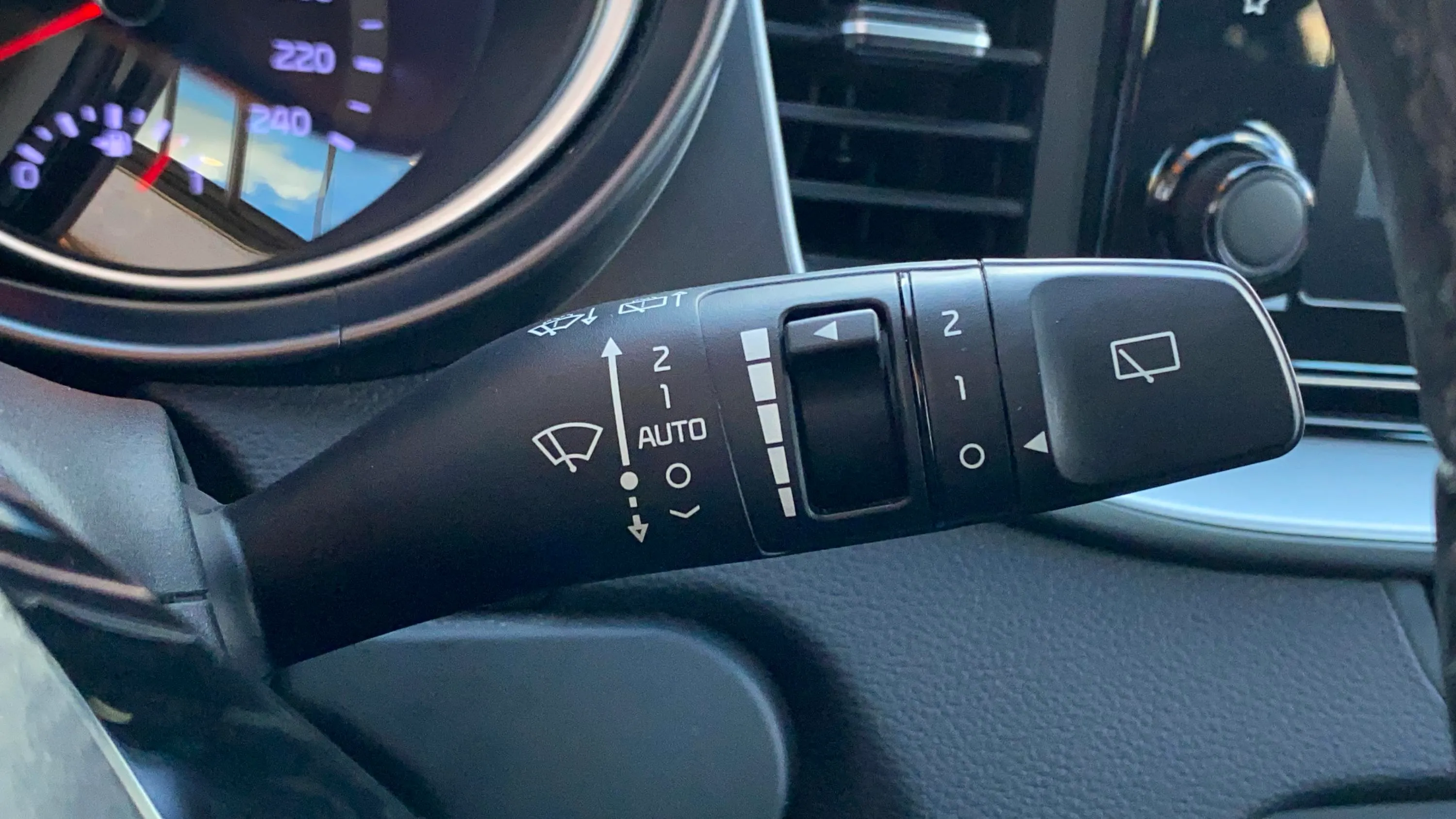 Kia Ceed 1.6 MHEV iMT Drive - foto 22