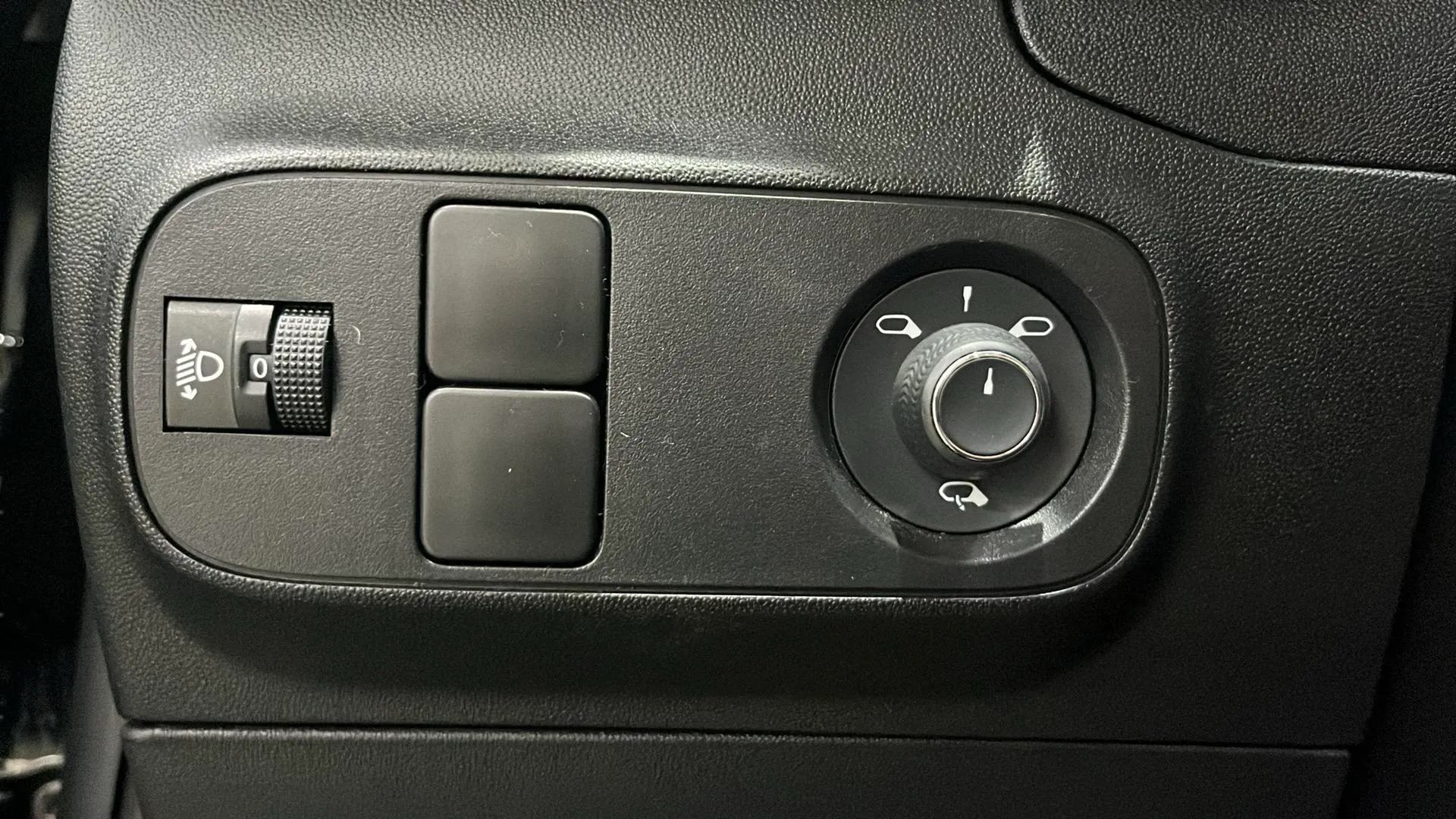Citroën C3 Turbo 100 Plus - foto 16