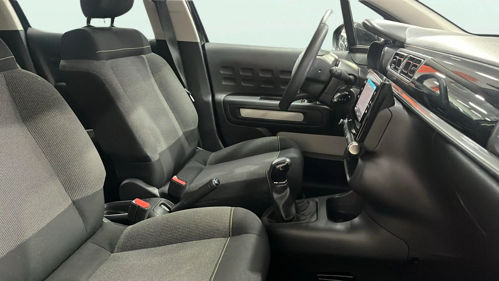 Citroën C3 Turbo 100 Plus - foto 12