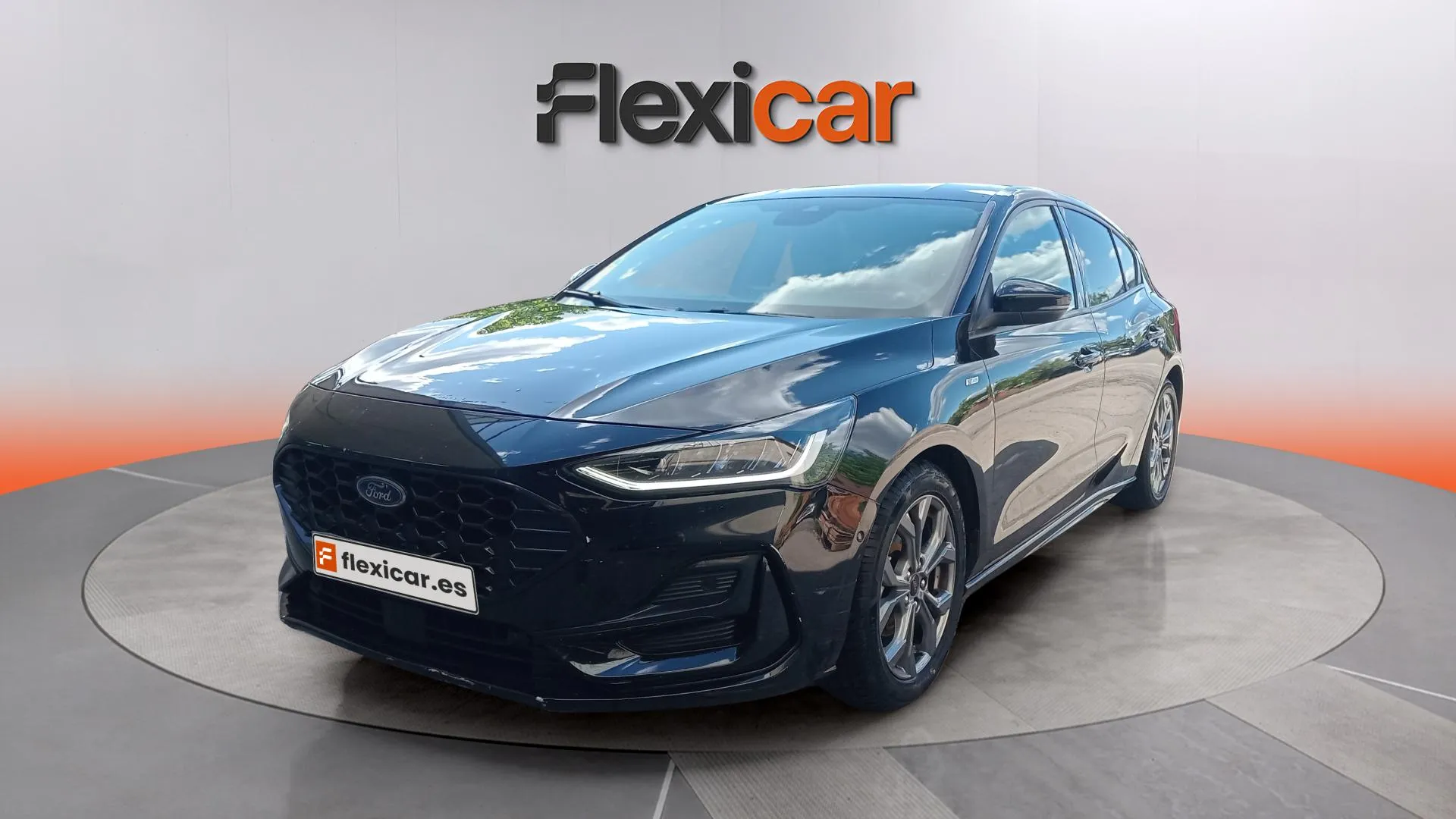 Ford Focus 1.0 EcoBoost MHEV ST-Line - foto 4