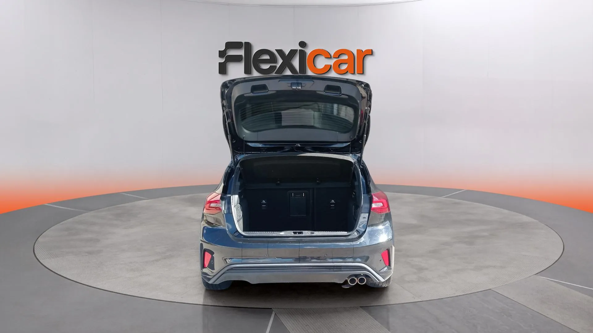 Ford Focus 1.0 EcoBoost MHEV ST-Line - foto 13