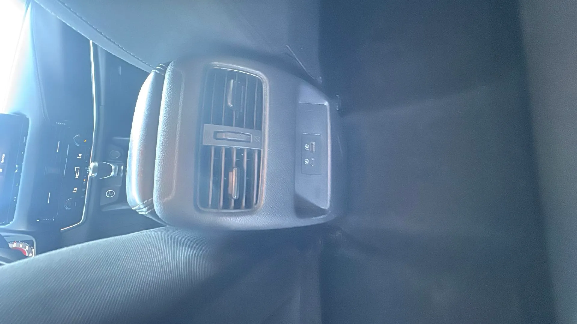 Nissan Qashqai DIG-T N-Connecta - foto 21