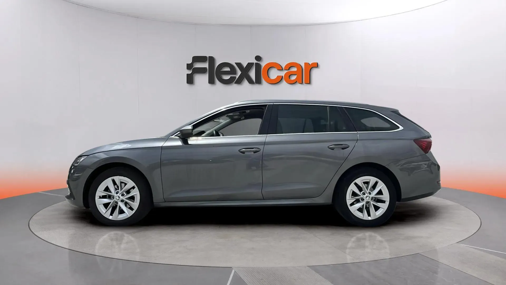 Škoda Octavia 2.0 TDI DSG Ambition - foto 5