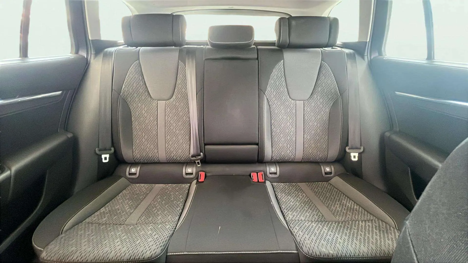 Škoda Octavia 2.0 TDI DSG Ambition - foto 13