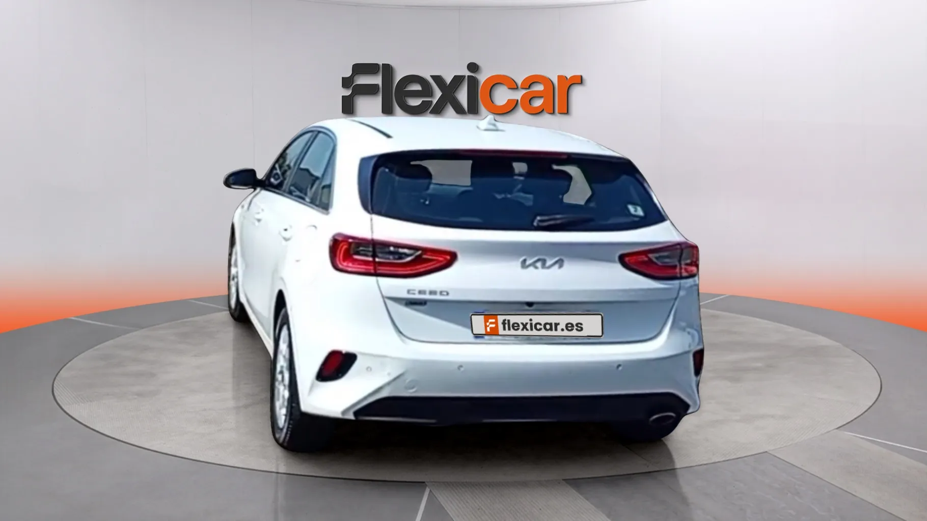 Kia Ceed 1.6 MHEV iMT Drive - foto 6