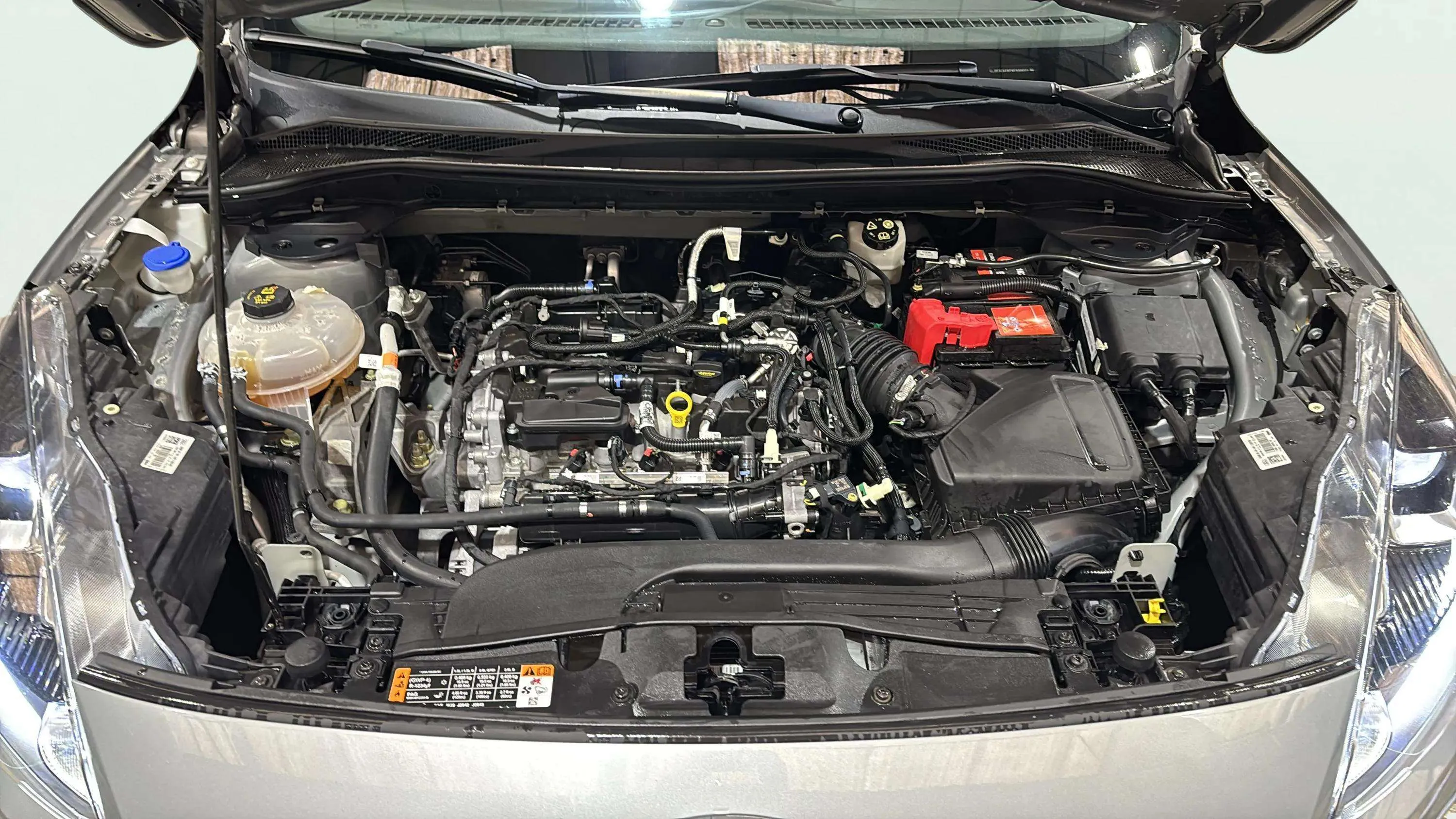 Ford Kuga Titanium 1.5T EcoBoost - foto 23