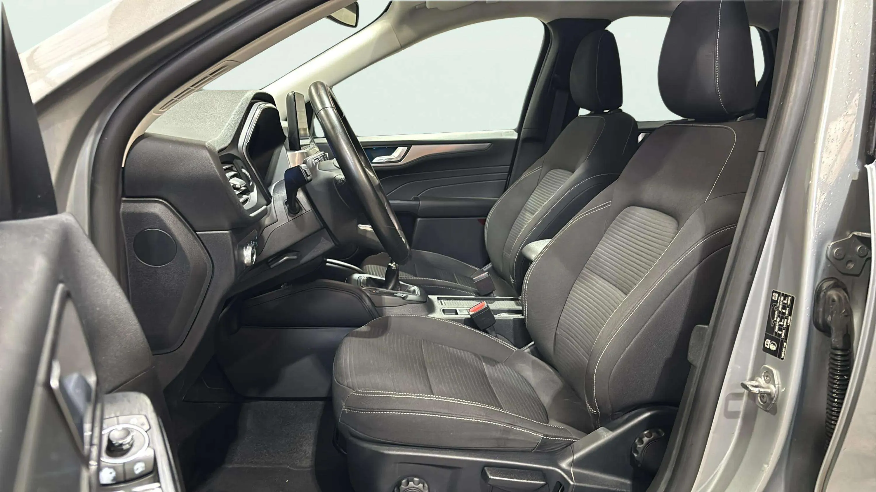 Ford Kuga Titanium 1.5T EcoBoost - foto 17