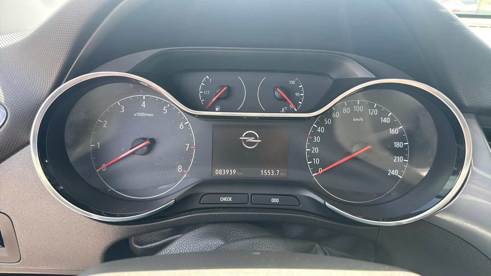 Opel Crossland 1.2 Elegance - foto 13