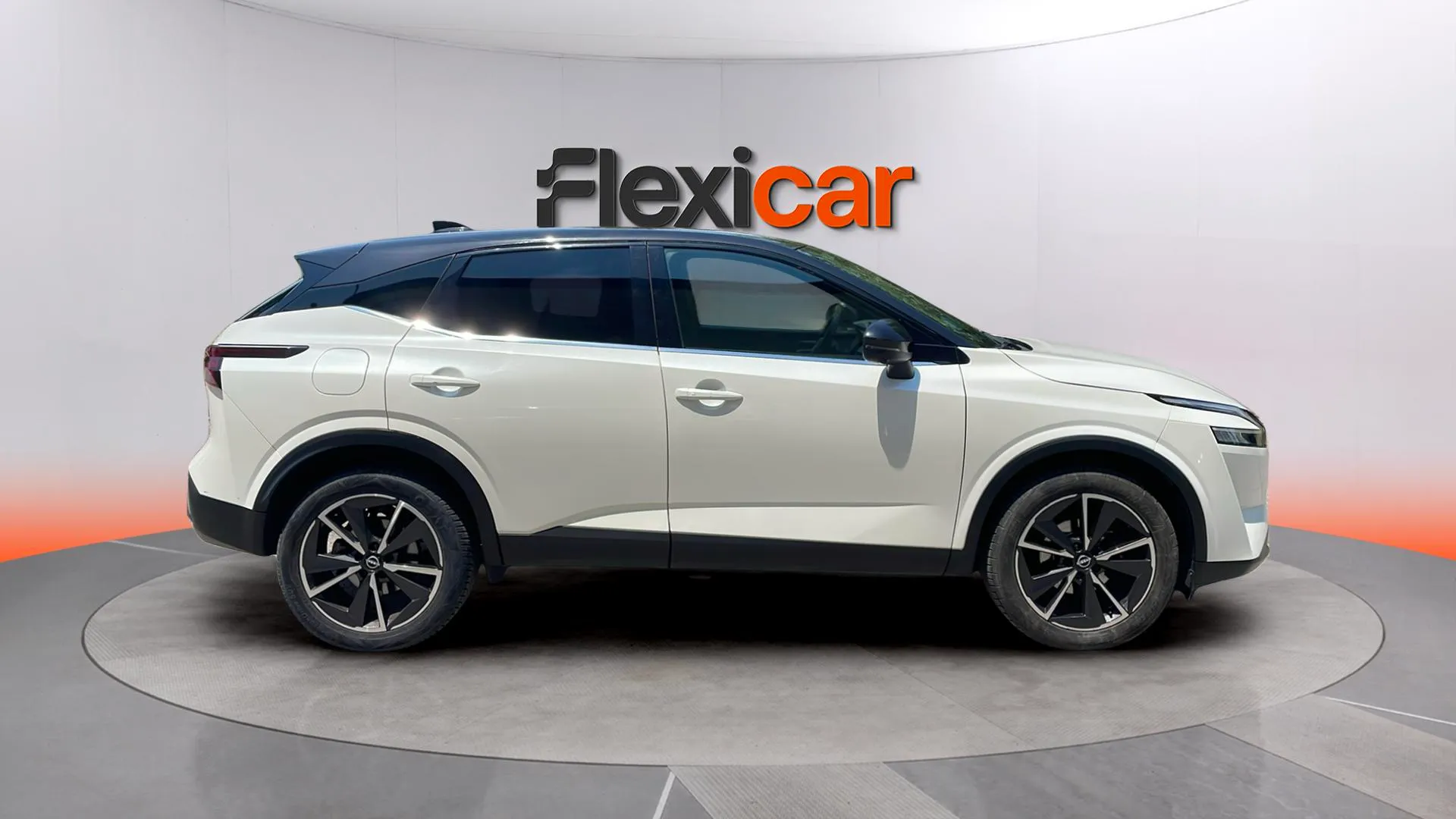 Nissan Qashqai DIG-T mHEV Xtron.4x4 Tekna - foto 8