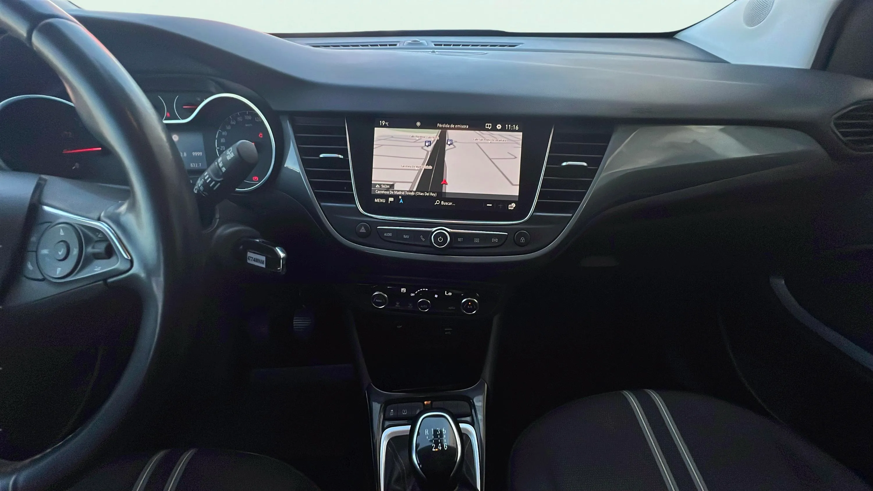 Opel Crossland 1.2 Elegance - foto 11