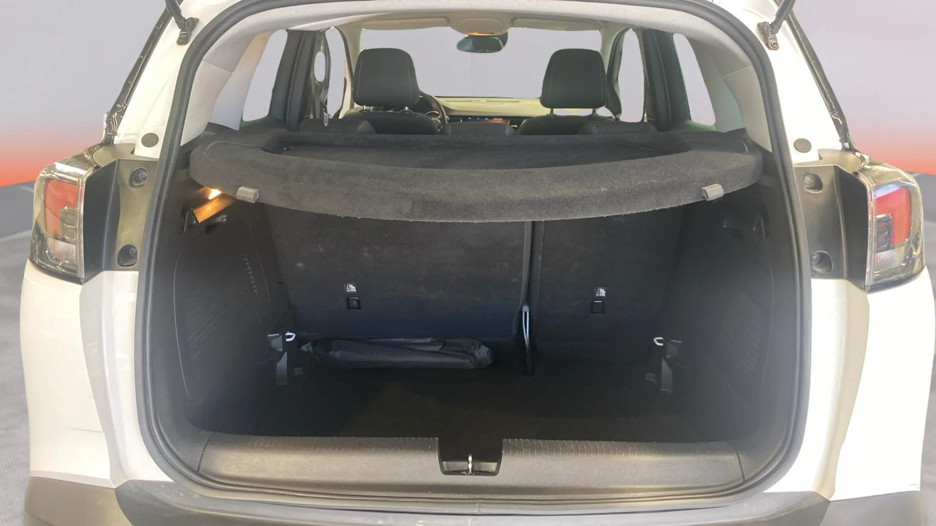Opel Crossland 1.2 Elegance - foto 17