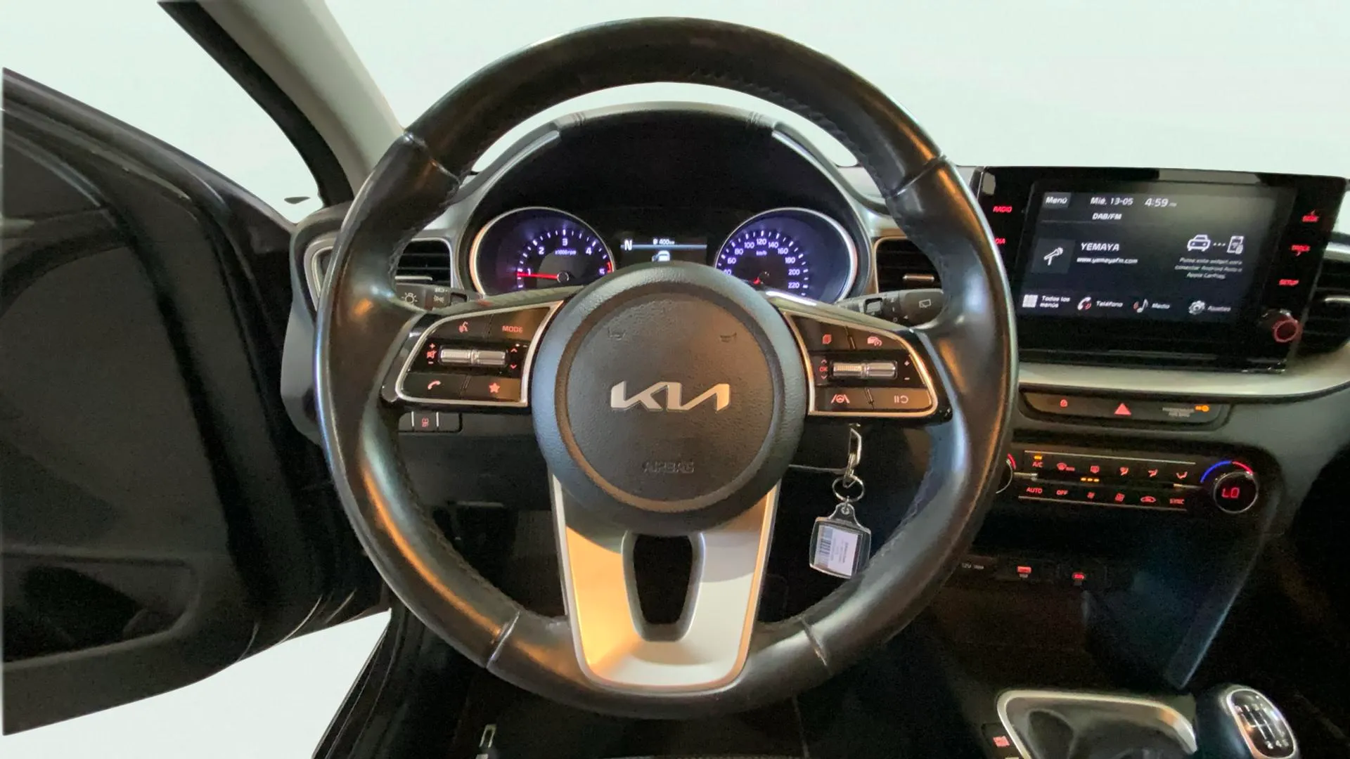 Kia Ceed 1.6 MHEV iMT Drive - foto 14