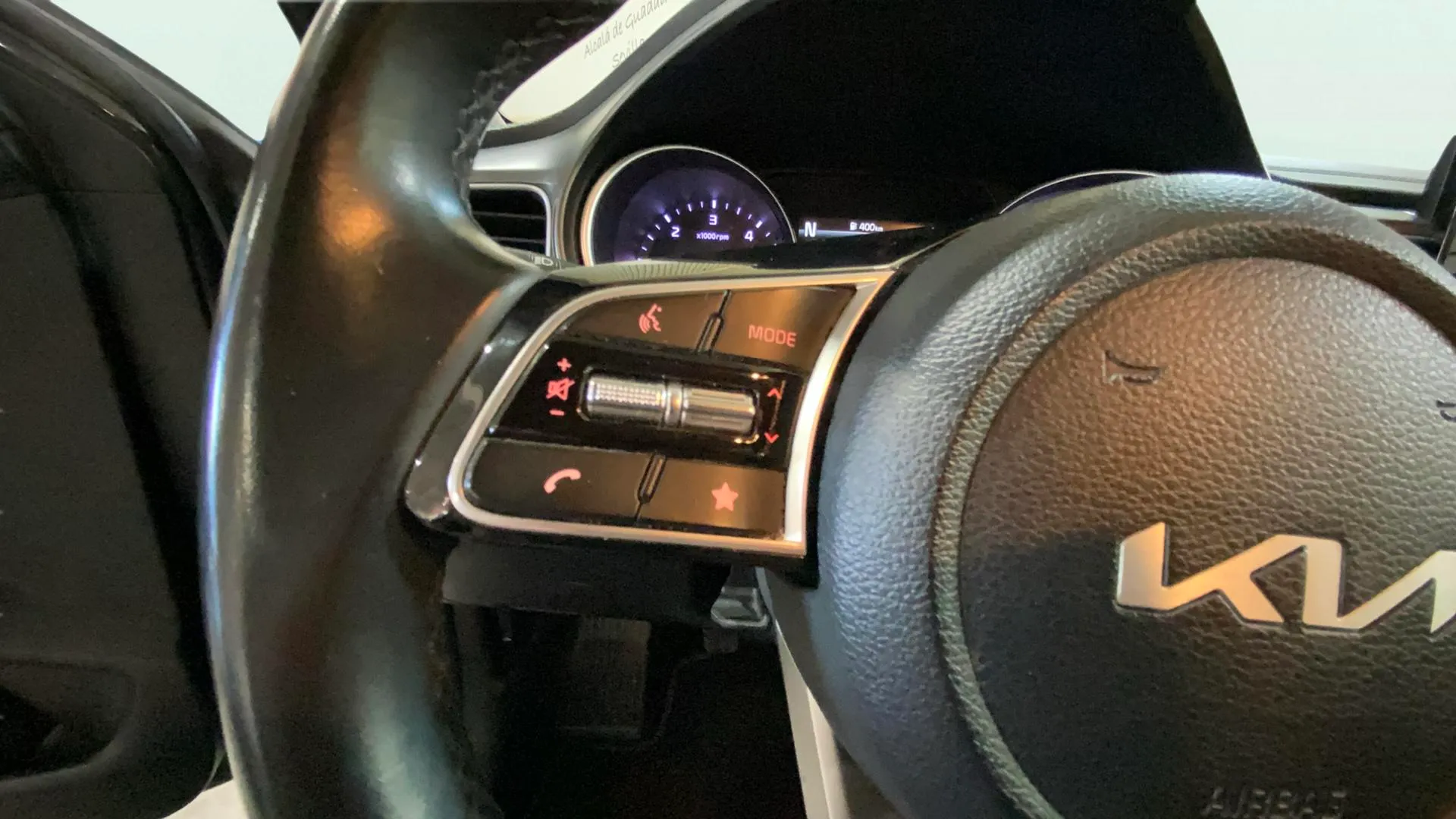 Kia Ceed 1.6 MHEV iMT Drive - foto 13