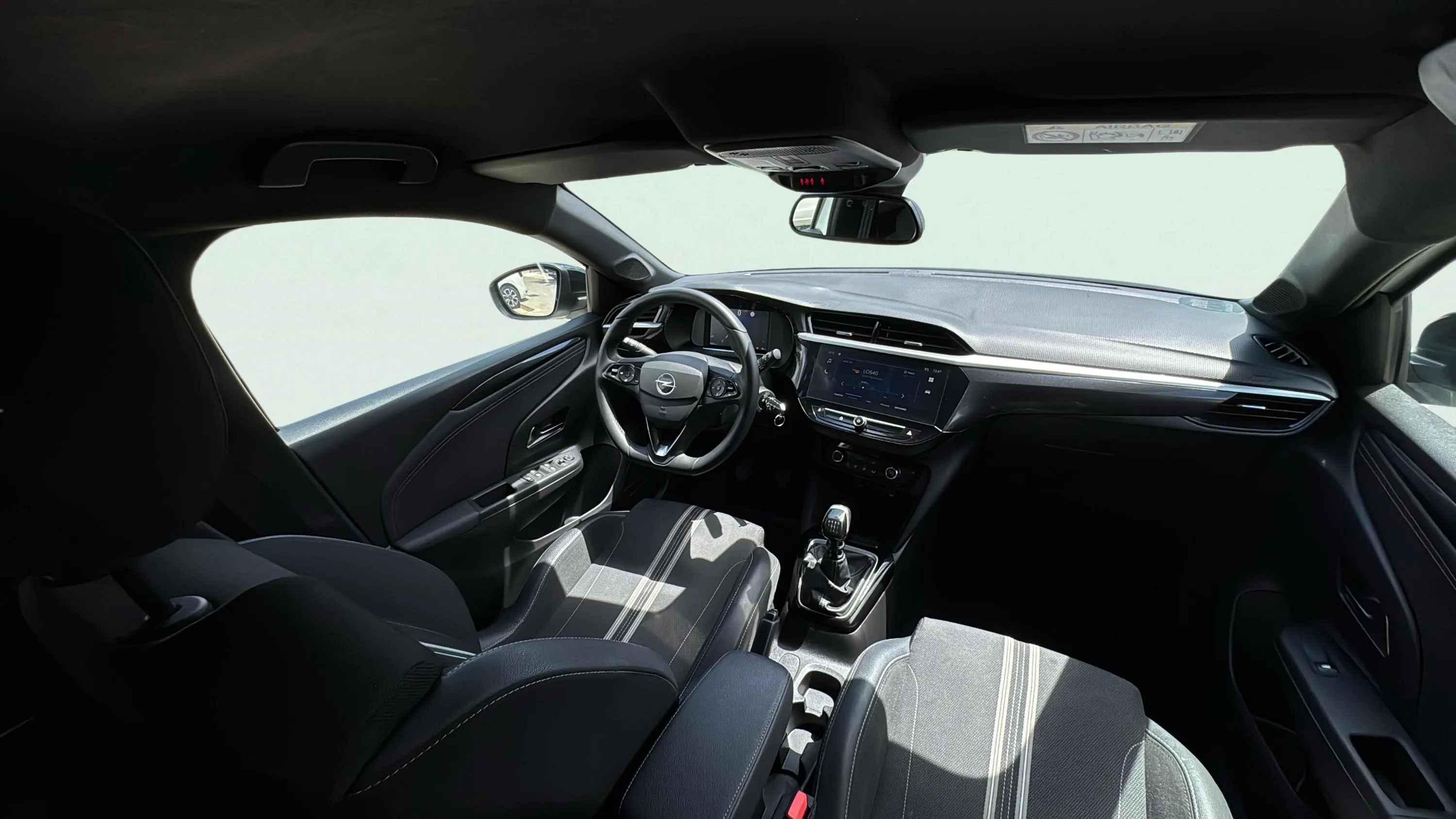Opel Corsa 1.2T XHL GS - foto 11