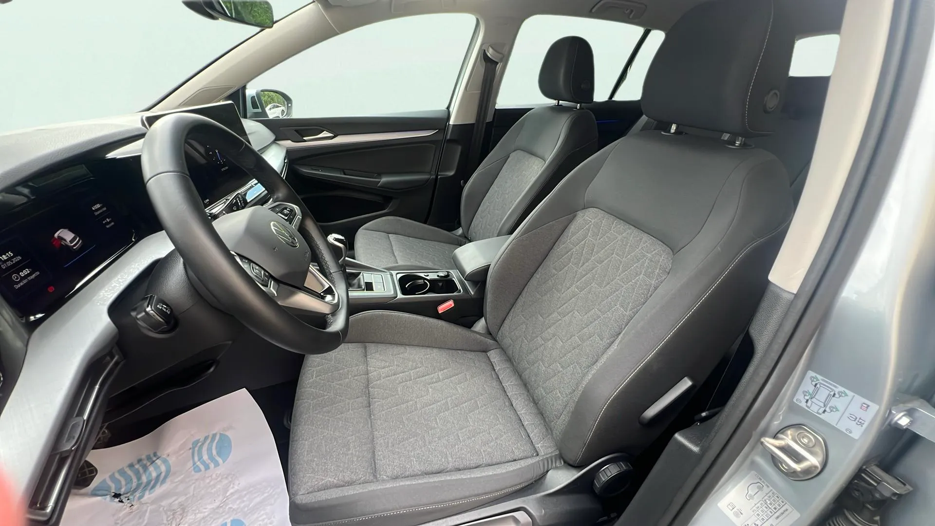 Volkswagen Golf 1.5 TSI - foto 10