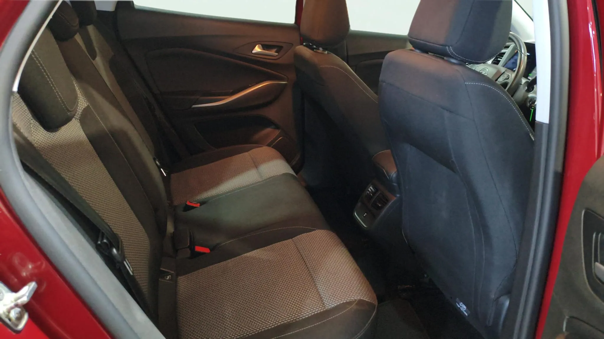 Opel Grandland 1.2 Turbo GS Line - foto 11
