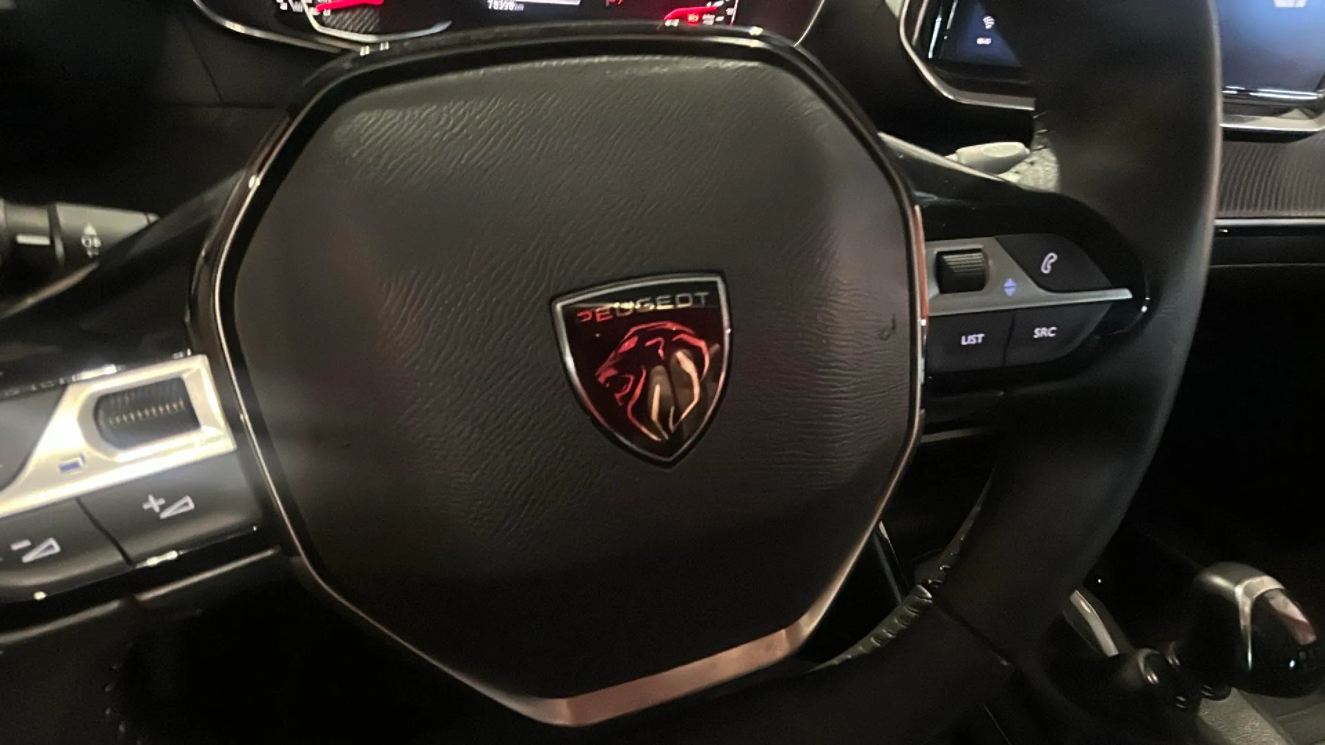 Peugeot 208 Style PureTech 100 - foto 13