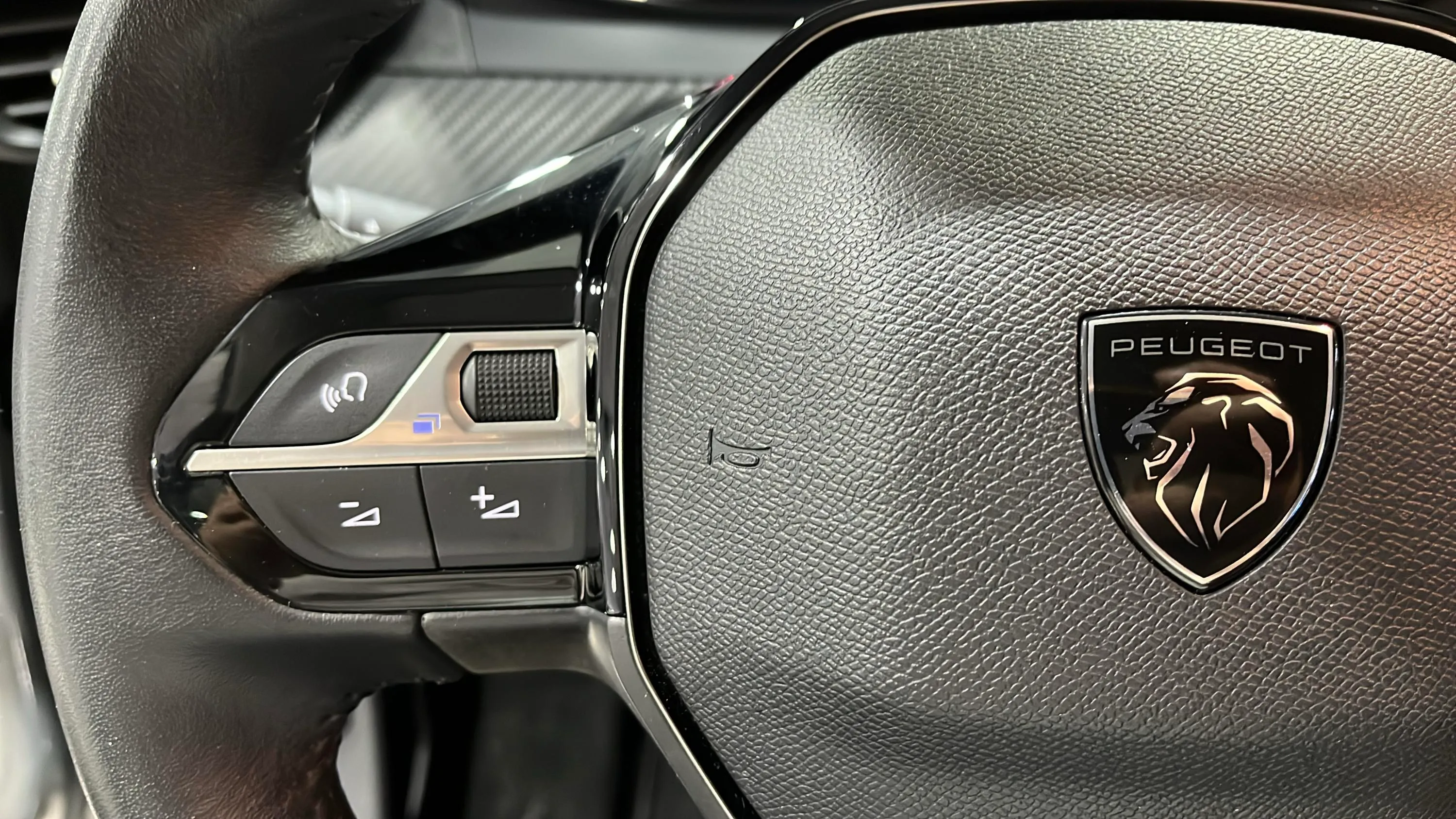 Peugeot 208 Active PureTech 100 - foto 16