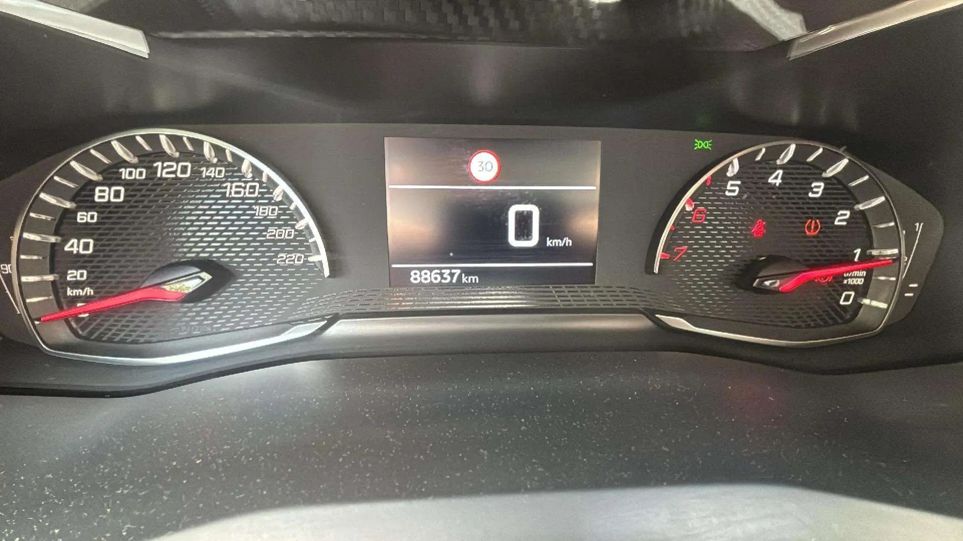 Peugeot 208 Style PureTech 100 - foto 9