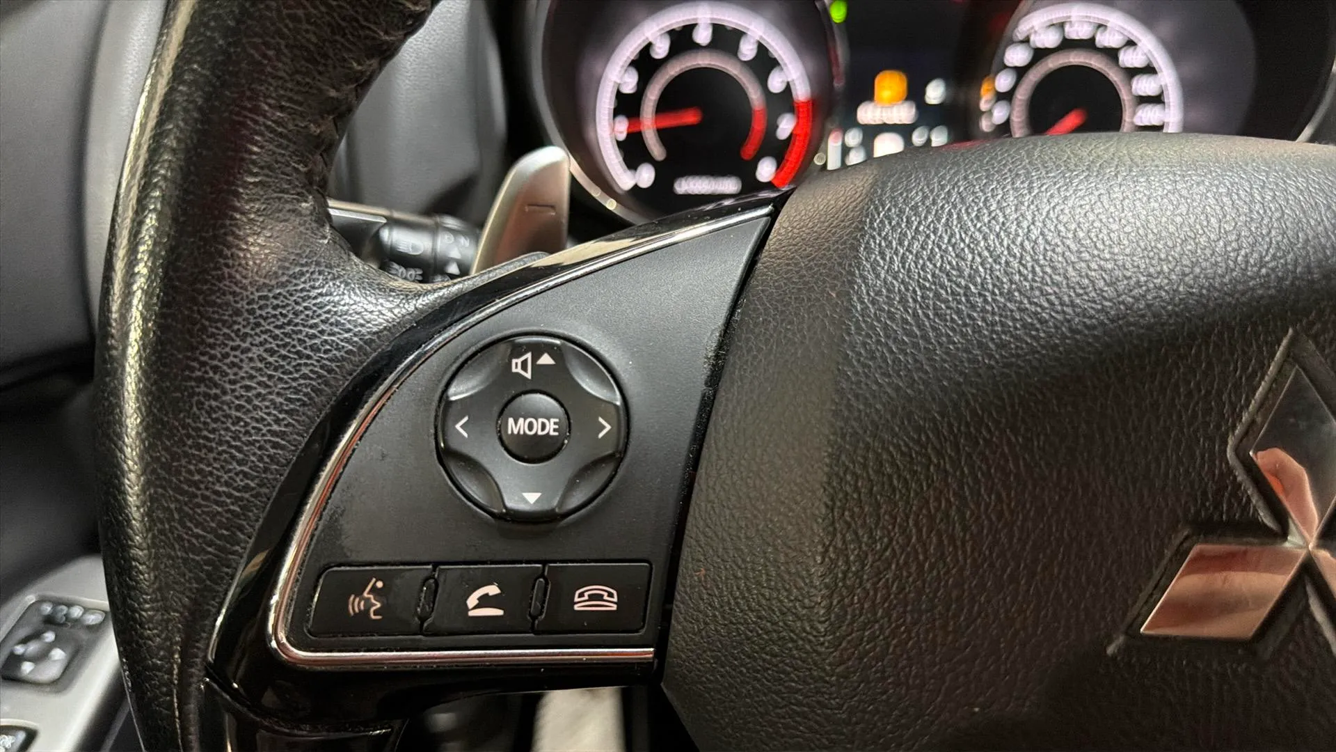 Mitsubishi ASX 200 MPI CVT Kaiteki - foto 13