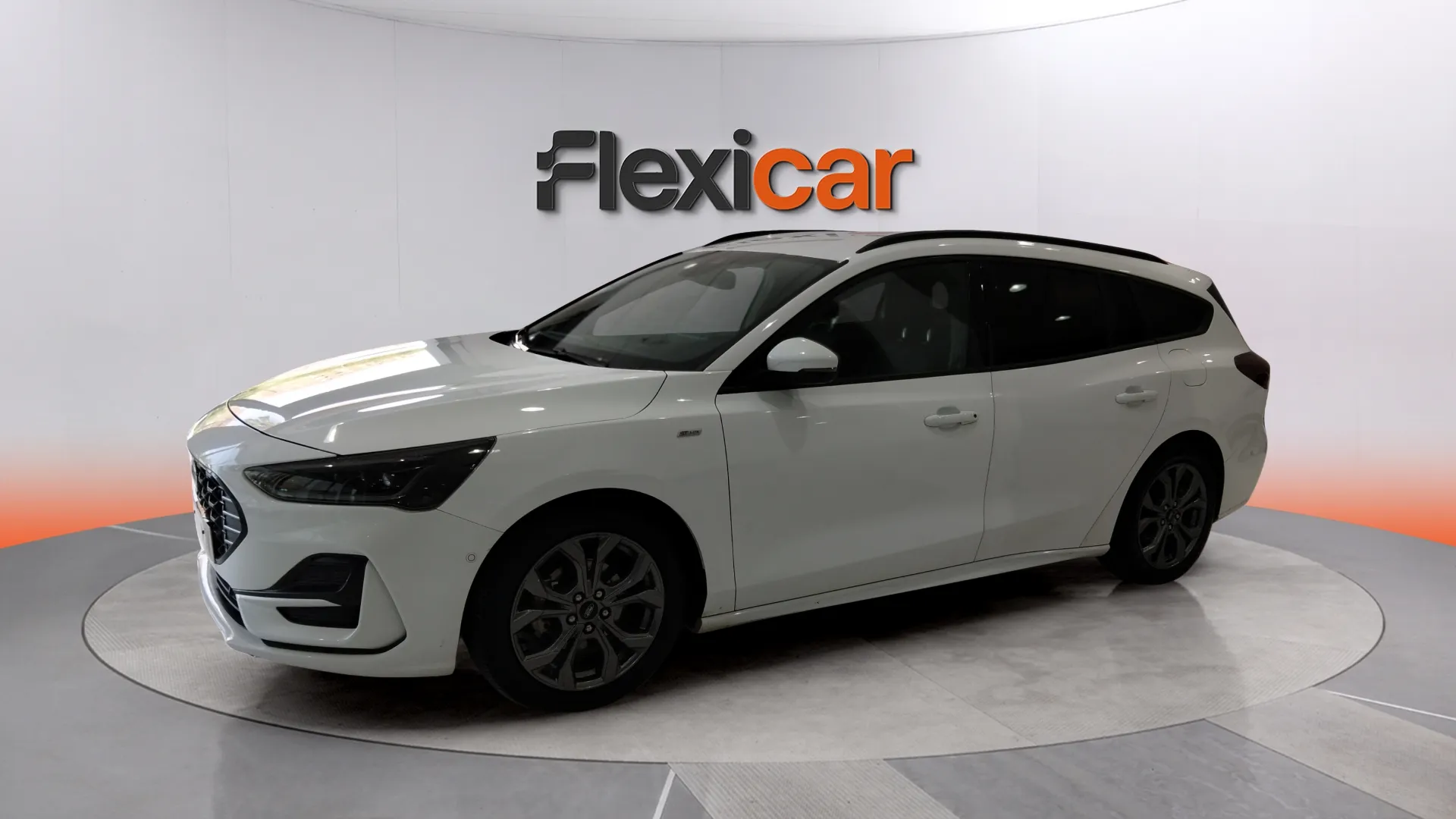 Ford Focus 1.0 EcoBoost MHEV ST-Line SB - foto 5