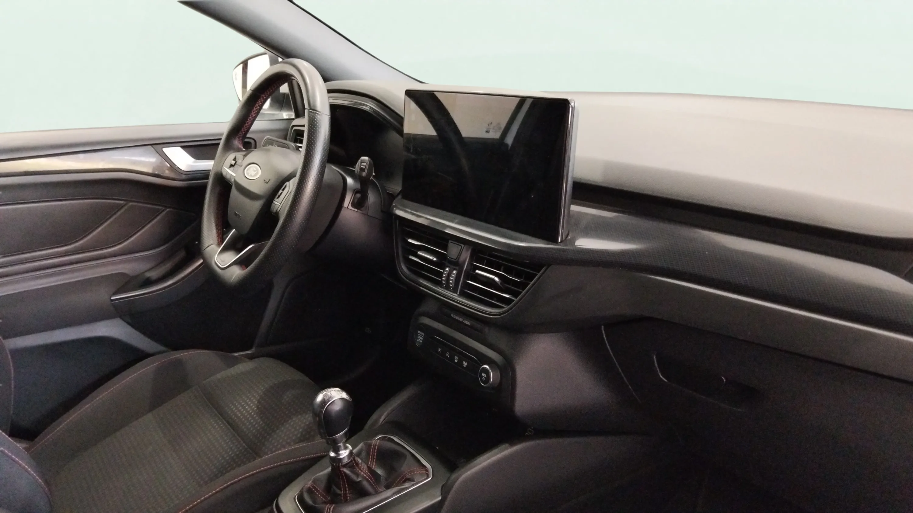 Ford Focus 1.0 EcoBoost MHEV ST-Line SB - foto 7
