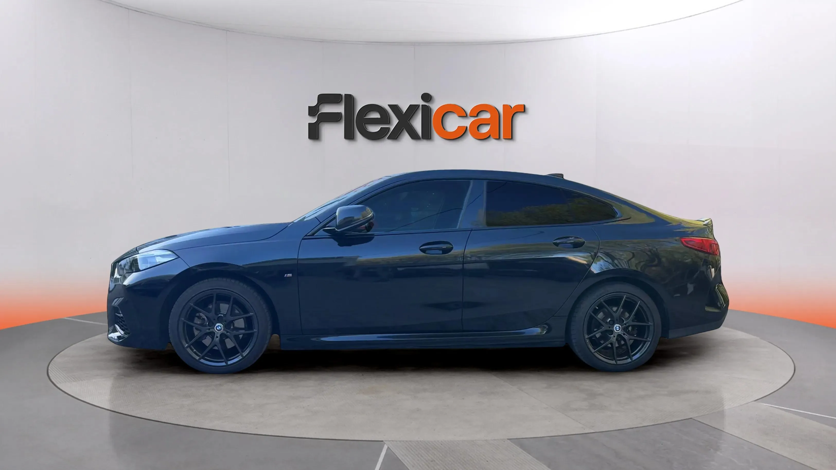 BMW Serie 2 218dA Gran Coupe - foto 4