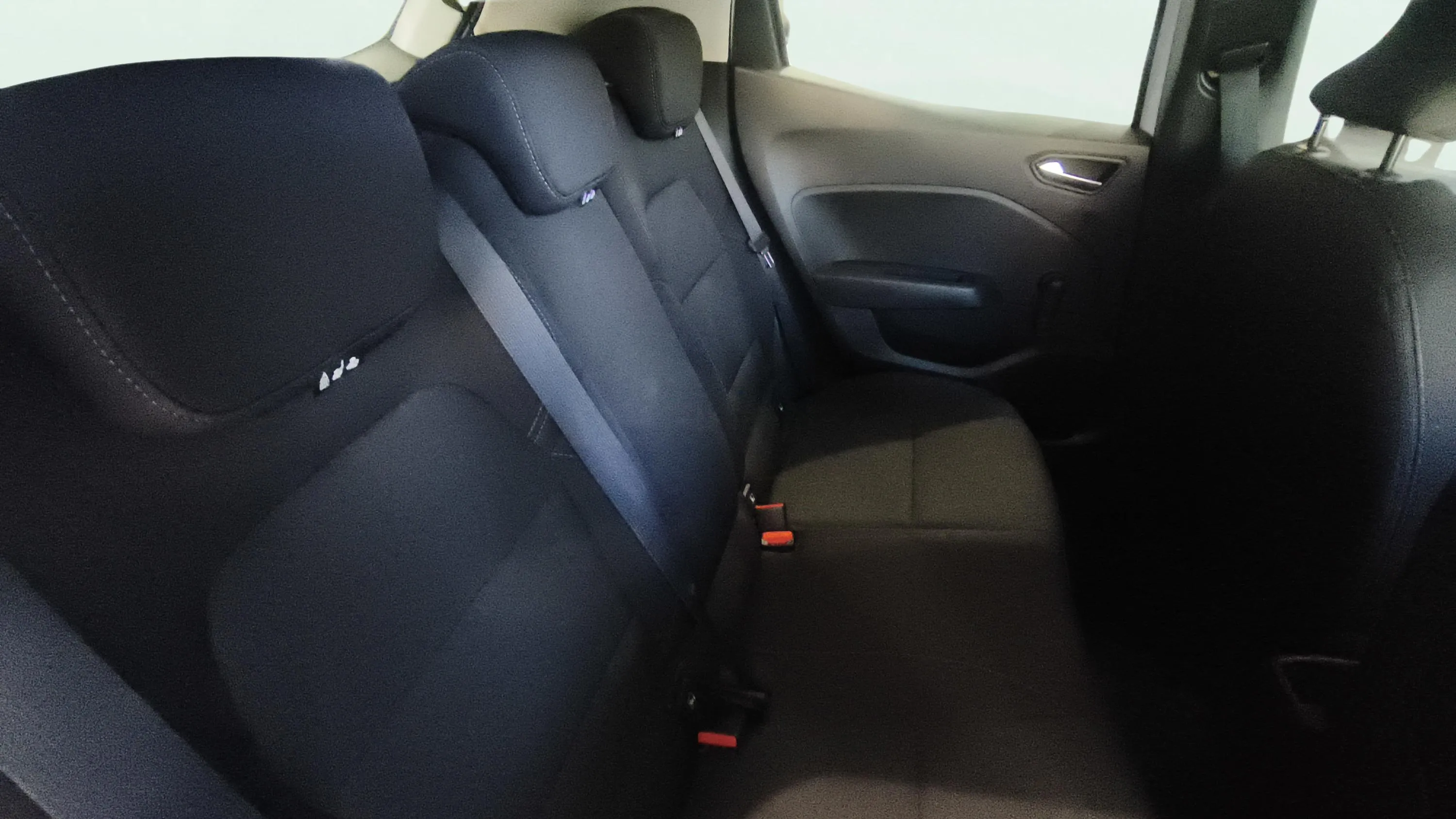 Renault Clio Equilibre Blue dCi - foto 8