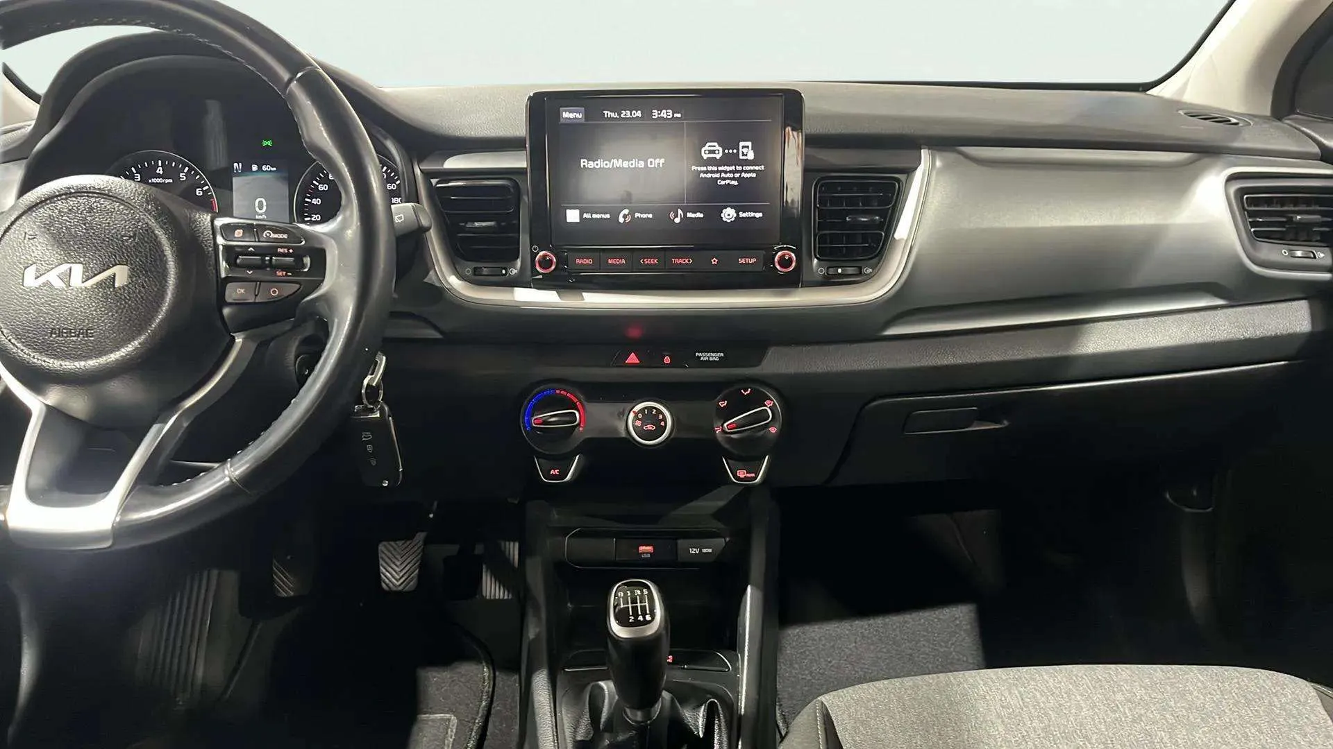 Kia Stonic 1.0 T-GDi MHEV Concept - foto 8
